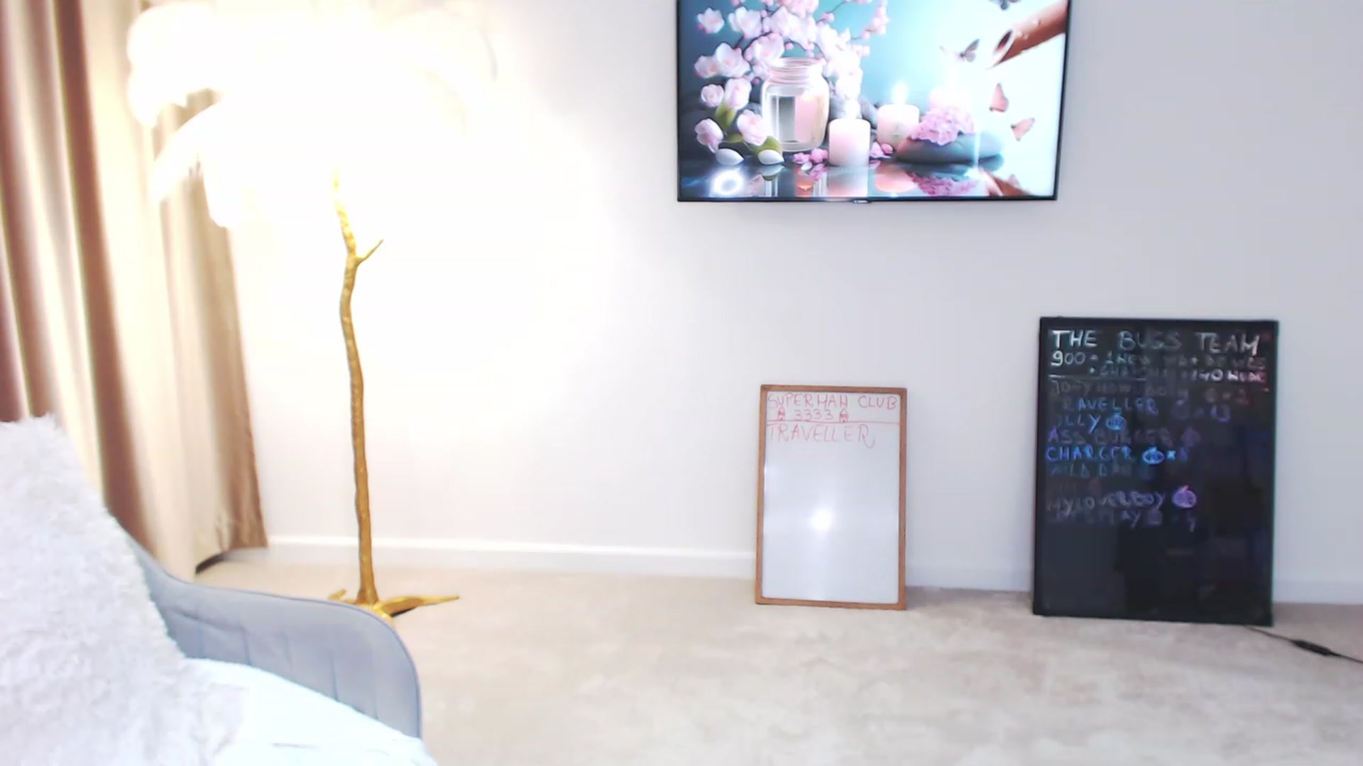 Gallery image thumbnail from BonerrrDonor's myfreecams stream on, 06/21/2023, 19:43 image 19 of 20