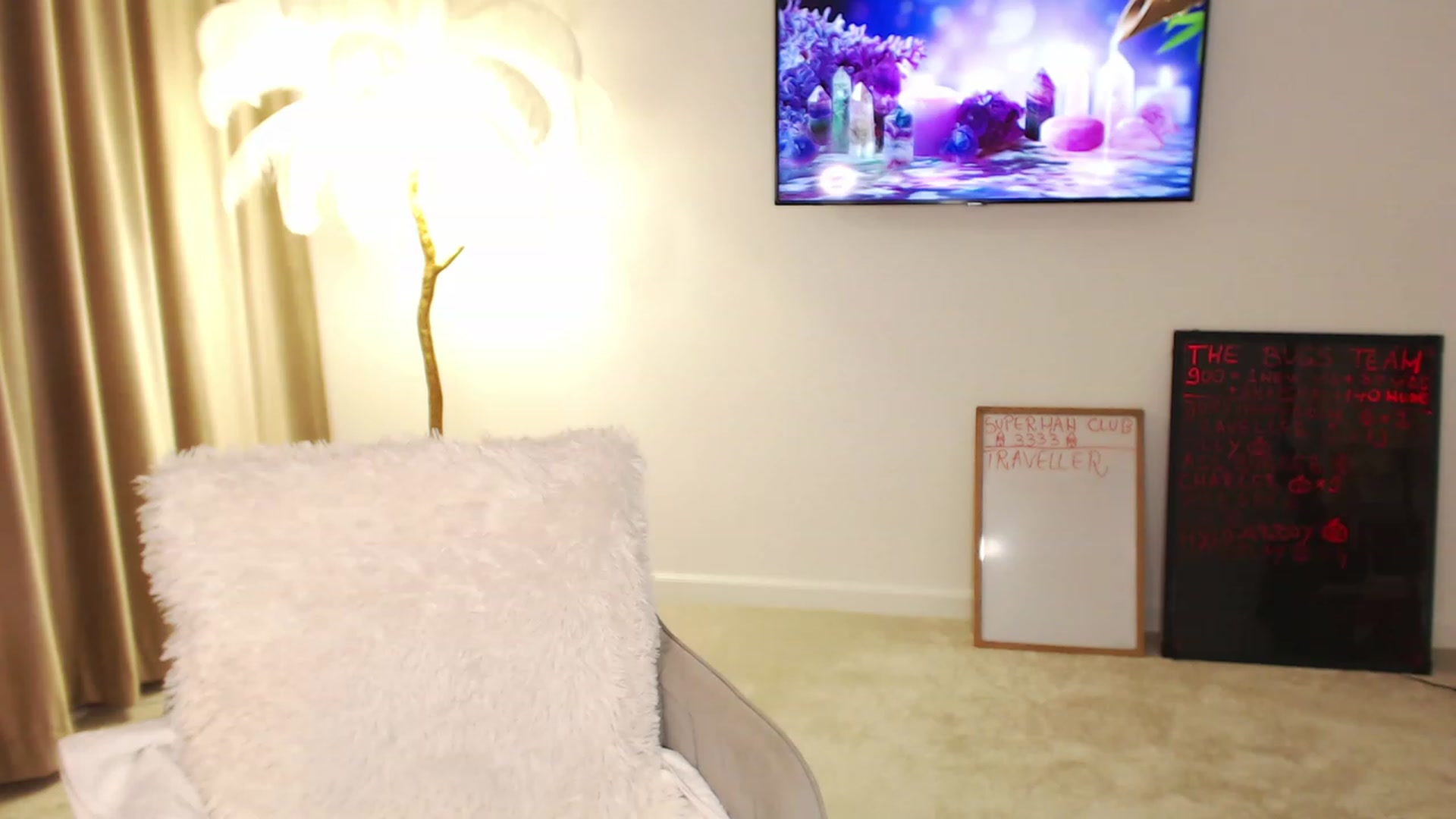 Gallery image thumbnail from BonerrrDonor's myfreecams stream on, 06/24/2023, 24:50 image 10 of 20
