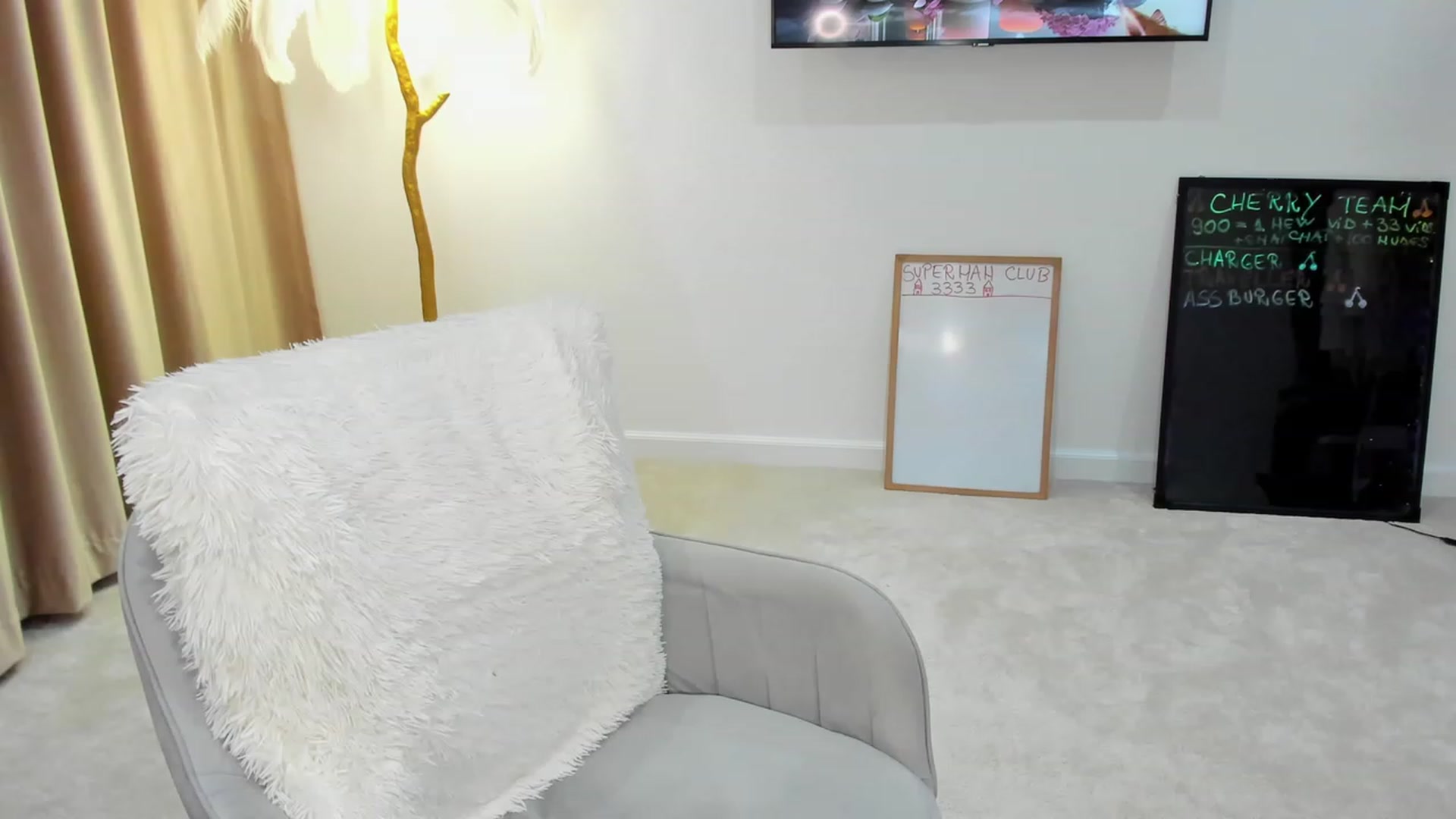 Gallery image thumbnail from BonerrrDonor's myfreecams stream on, 07/02/2023, 23:47 image 9 of 20
