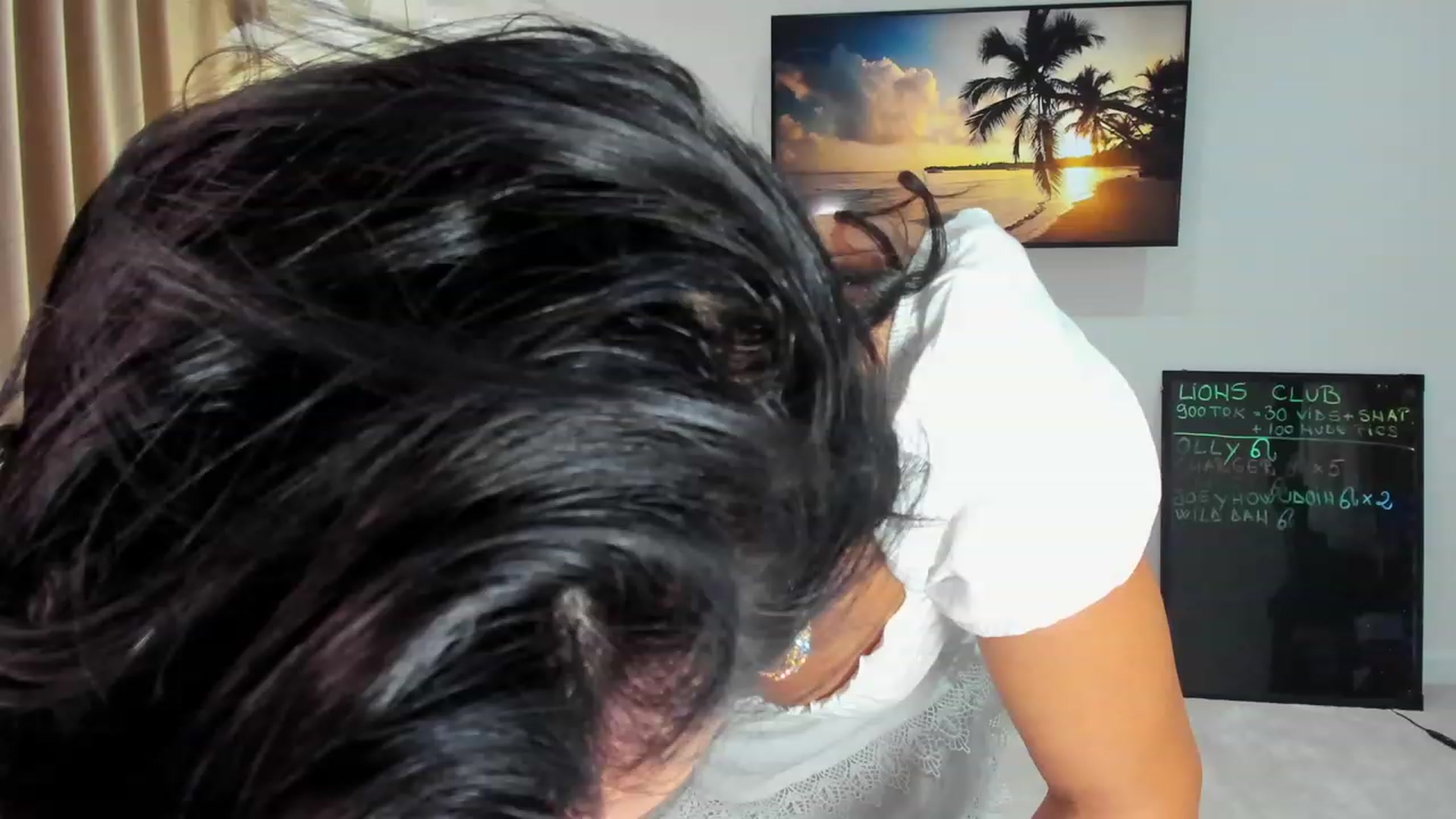 Gallery image thumbnail from BonerrrDonor's myfreecams stream on, 08/07/2023, 21:15 image 10 of 20