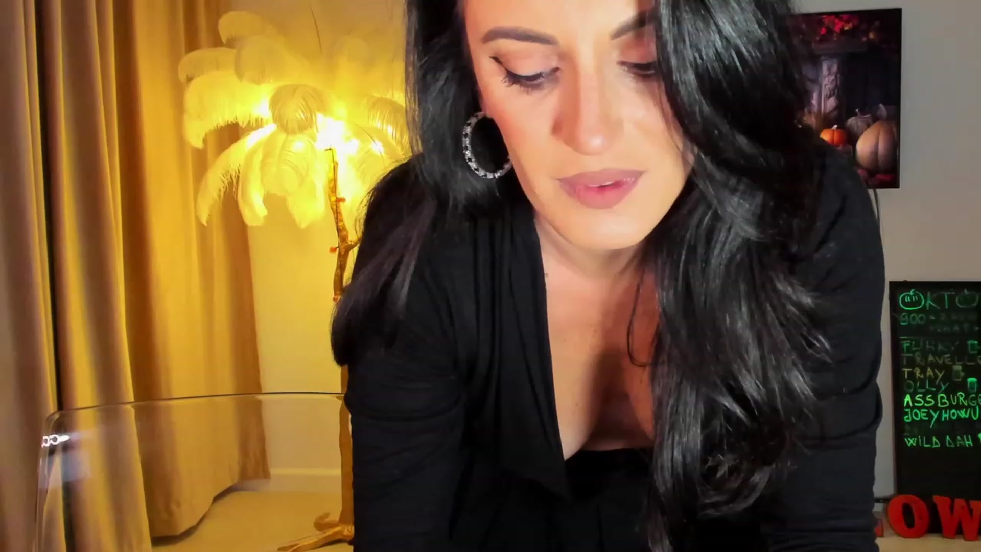 Gallery image thumbnail from BonerrrDonor's myfreecams stream on, 10/17/2023, 19:11 image 18 of 20
