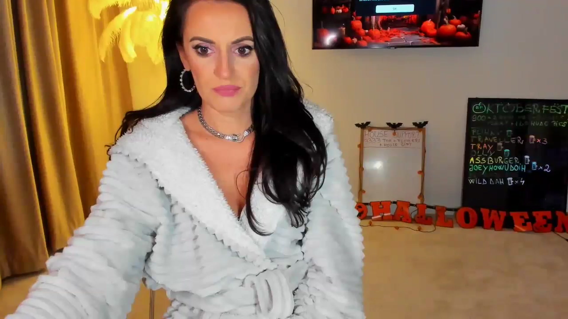 Gallery image thumbnail from BonerrrDonor's myfreecams stream on, 10/18/2023, 23:44 image 12 of 20