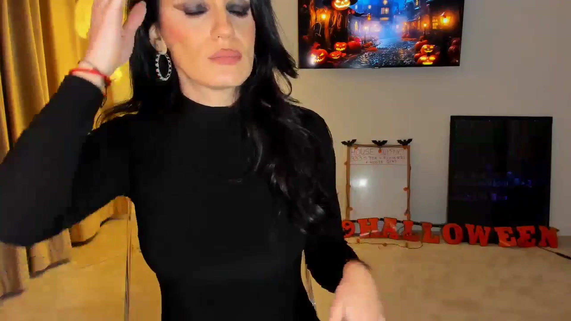 Gallery image thumbnail from BonerrrDonor's myfreecams stream on, 10/23/2023, 23:18 image 19 of 20