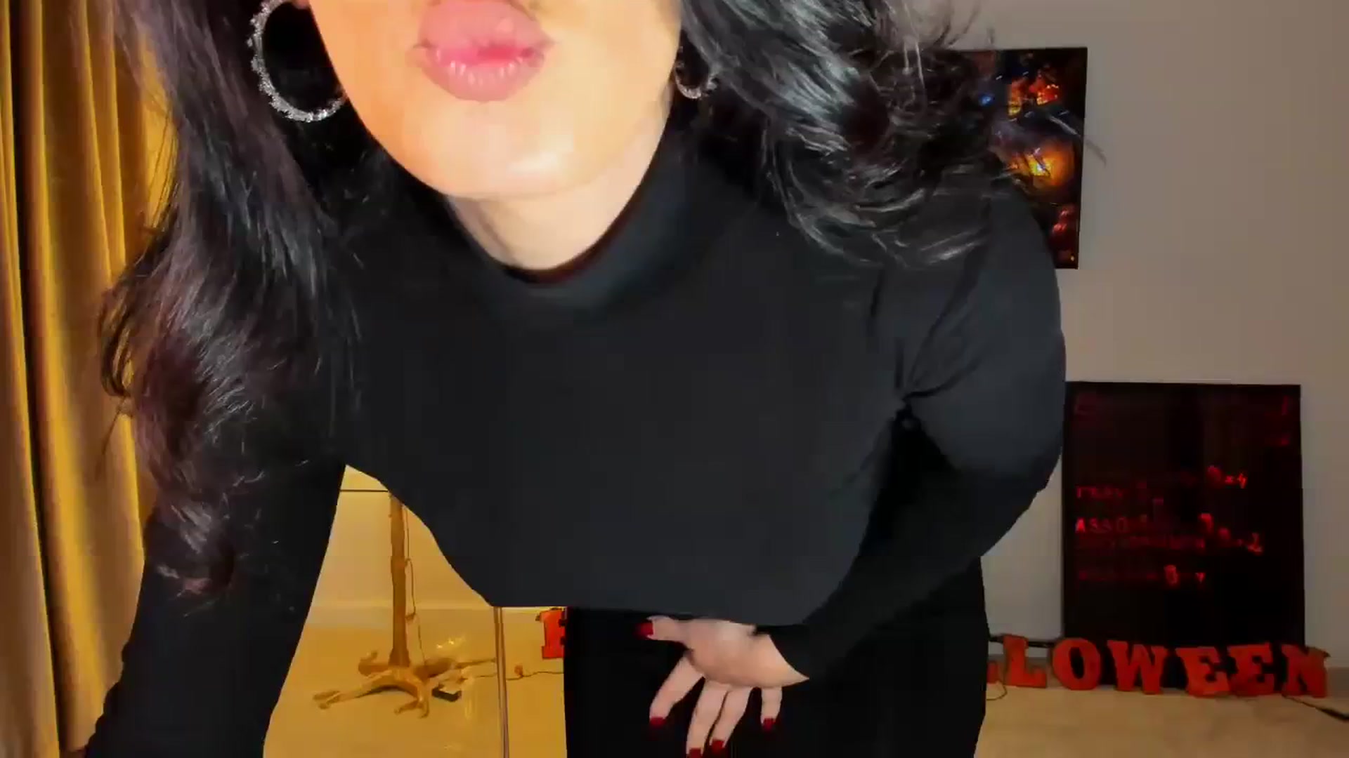 Gallery image thumbnail from BonerrrDonor's myfreecams stream on, 10/23/2023, 23:18 image 10 of 20