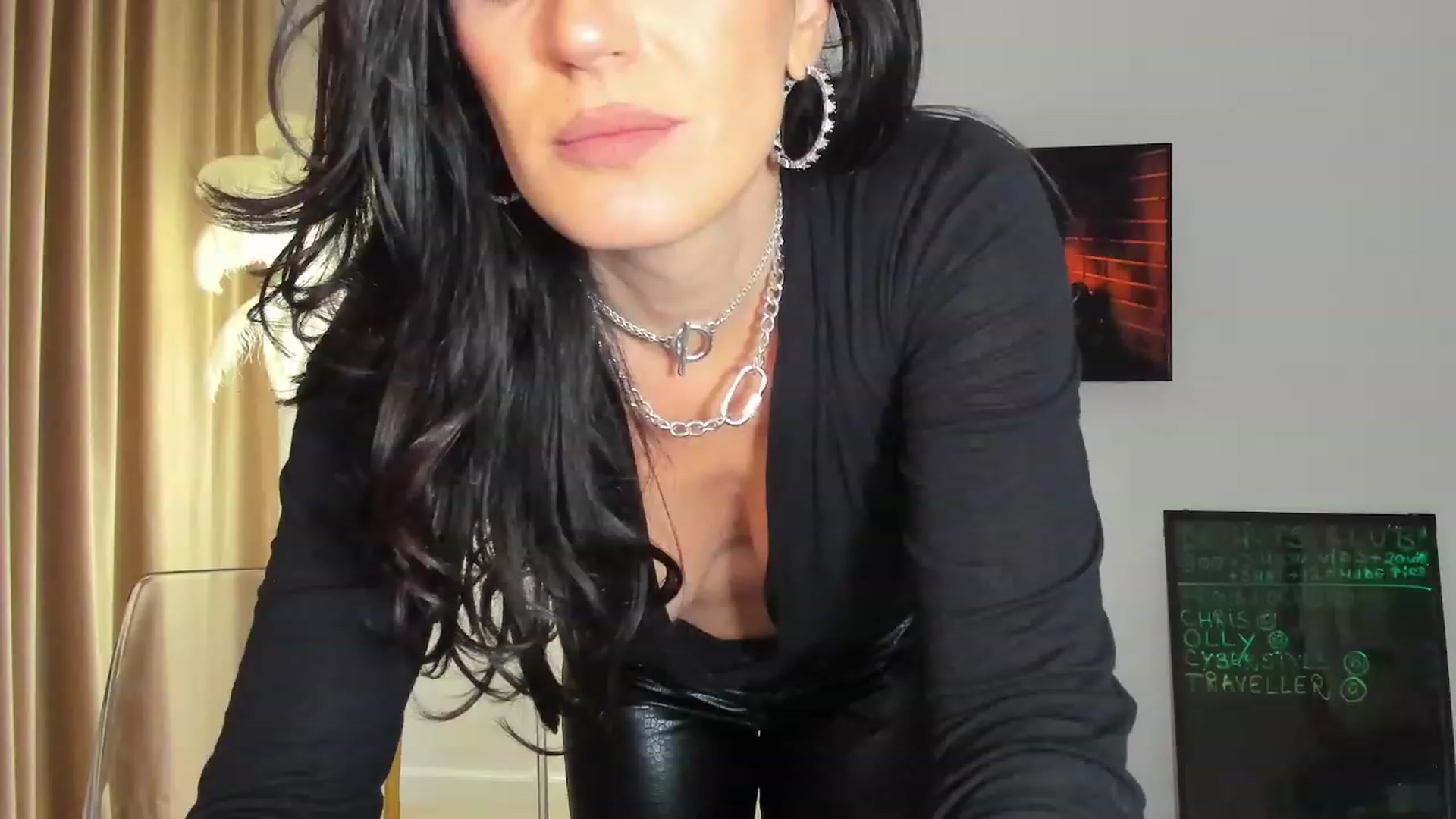 Gallery image thumbnail from BonerrrDonor's myfreecams stream on, 11/07/2023, 21:15 image 19 of 20