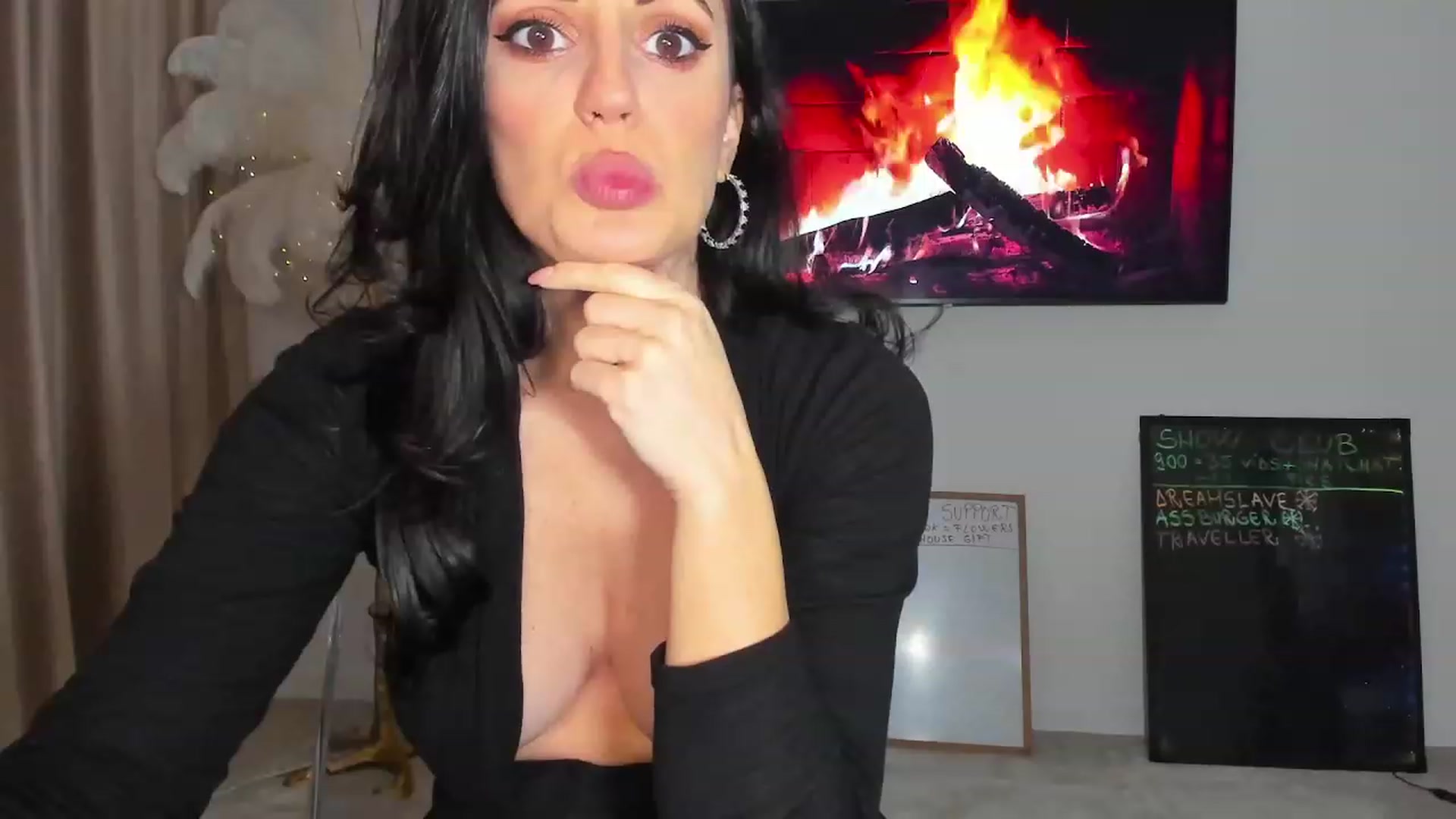 Gallery image thumbnail from BonerrrDonor's myfreecams stream on, 12/03/2023, 16:28 image 19 of 20