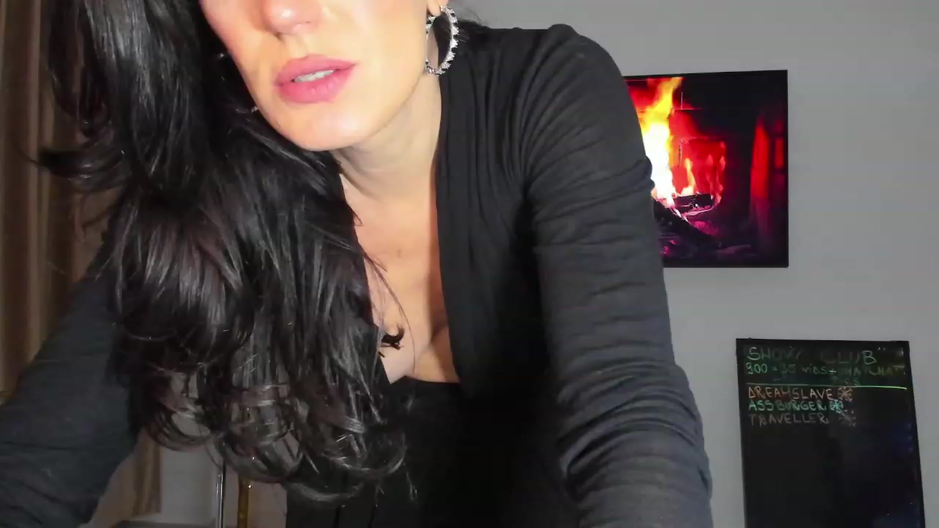 Gallery image thumbnail from BonerrrDonor's myfreecams stream on, 12/03/2023, 17:11 image 17 of 20