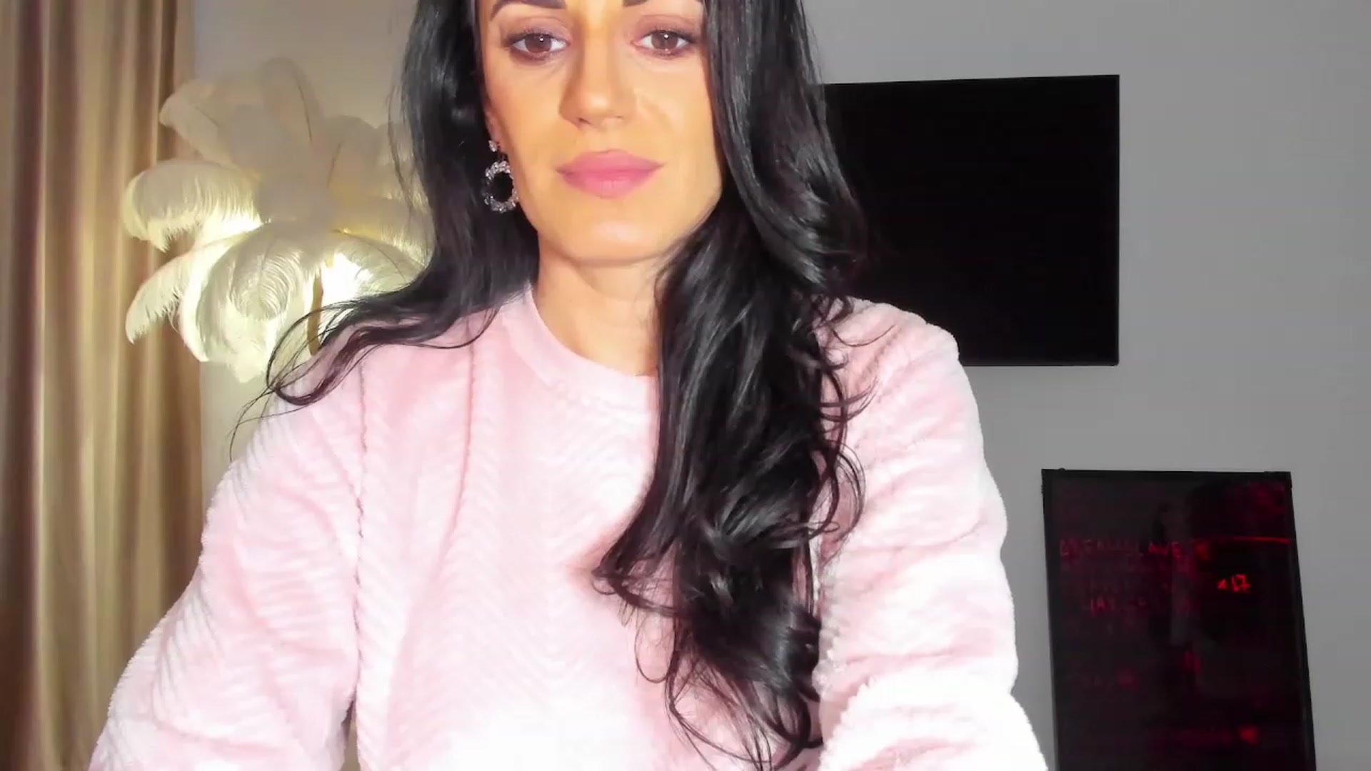 Gallery image thumbnail from BonerrrDonor's myfreecams stream on, 12/28/2023, 24:33 image 20 of 20