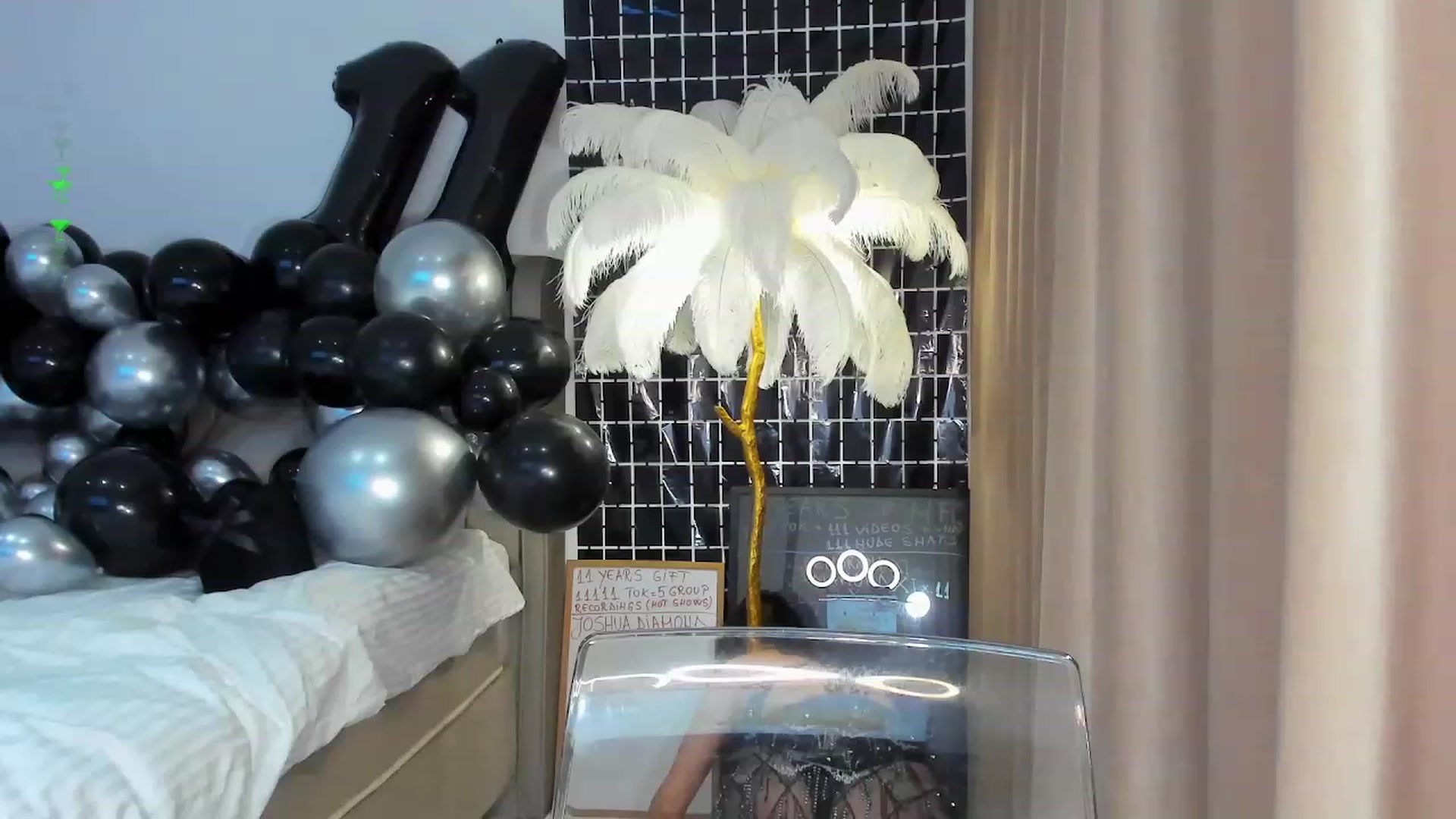 Gallery image thumbnail from BonerrrDonor's myfreecams stream on, 01/20/2024, 22:21 image 4 of 20