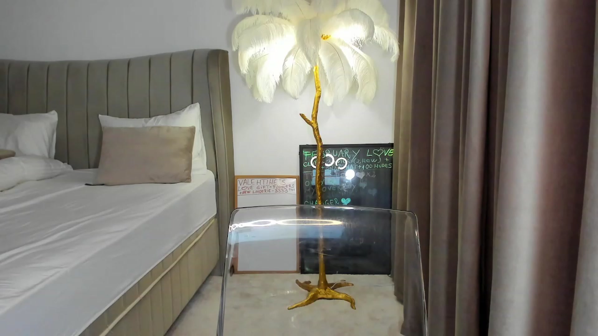Gallery image thumbnail from BonerrrDonor's myfreecams stream on, 02/10/2024, 21:17 image 13 of 20