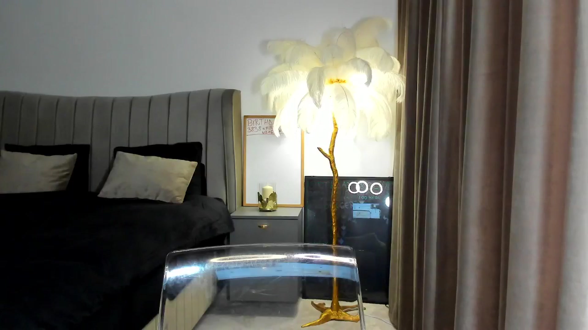 Gallery image thumbnail from BonerrrDonor's myfreecams stream on, 03/20/2024, 23:55 image 17 of 20