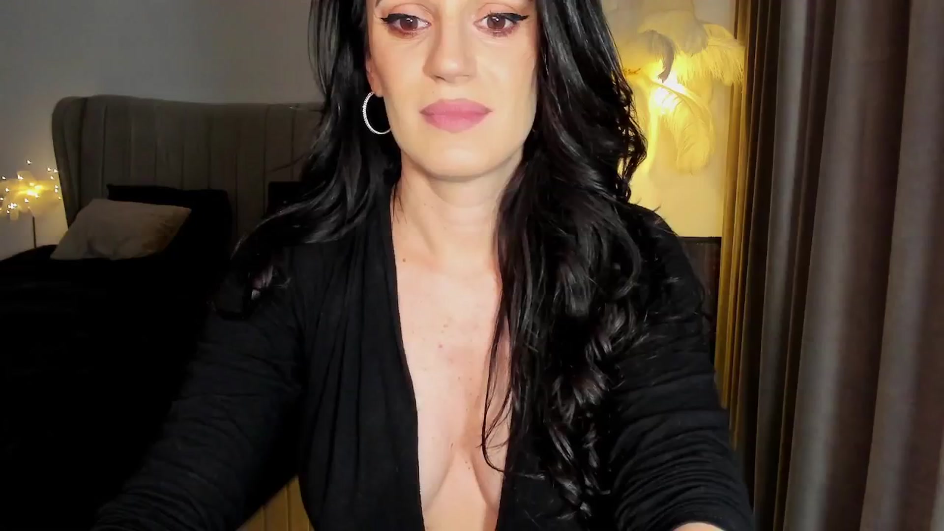 Gallery image thumbnail from BonerrrDonor's myfreecams stream on, 05/26/2024, 22:01 image 3 of 20