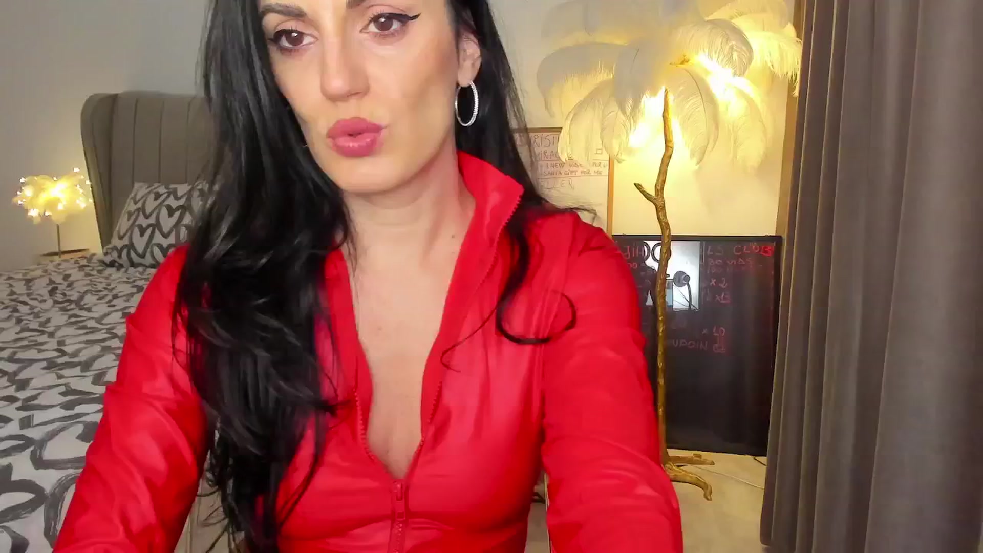 Gallery image thumbnail from BonerrrDonor's myfreecams stream on, 12/27/2024, 24:20 image 5 of 20