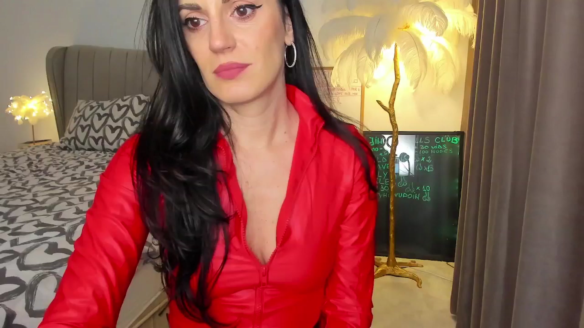 Gallery image thumbnail from BonerrrDonor's myfreecams stream on, 12/27/2024, 24:20 image 9 of 20
