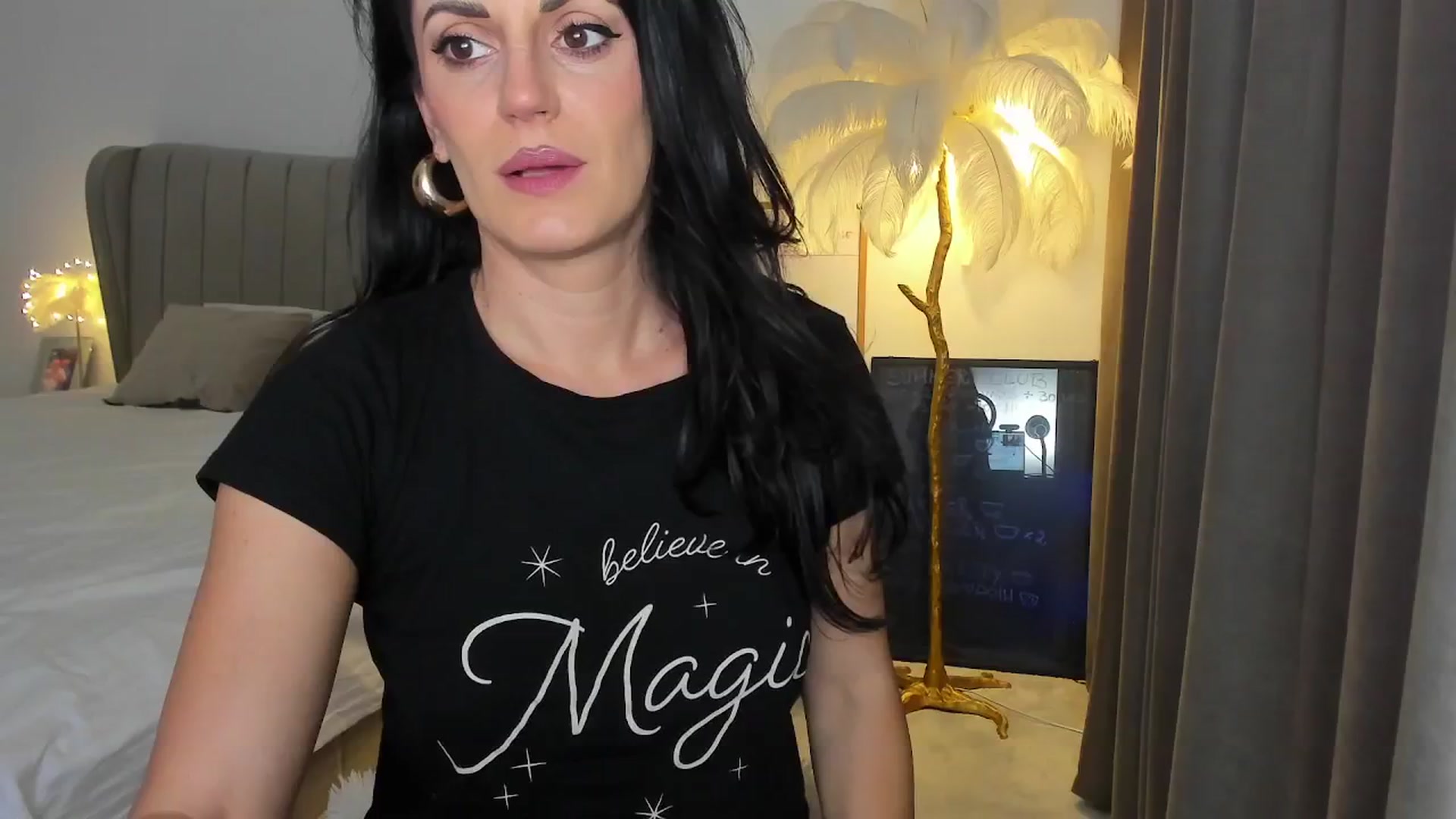 Gallery image thumbnail from BonerrrDonor's myfreecams stream on, 06/22/2025, 23:38 image 15 of 20
