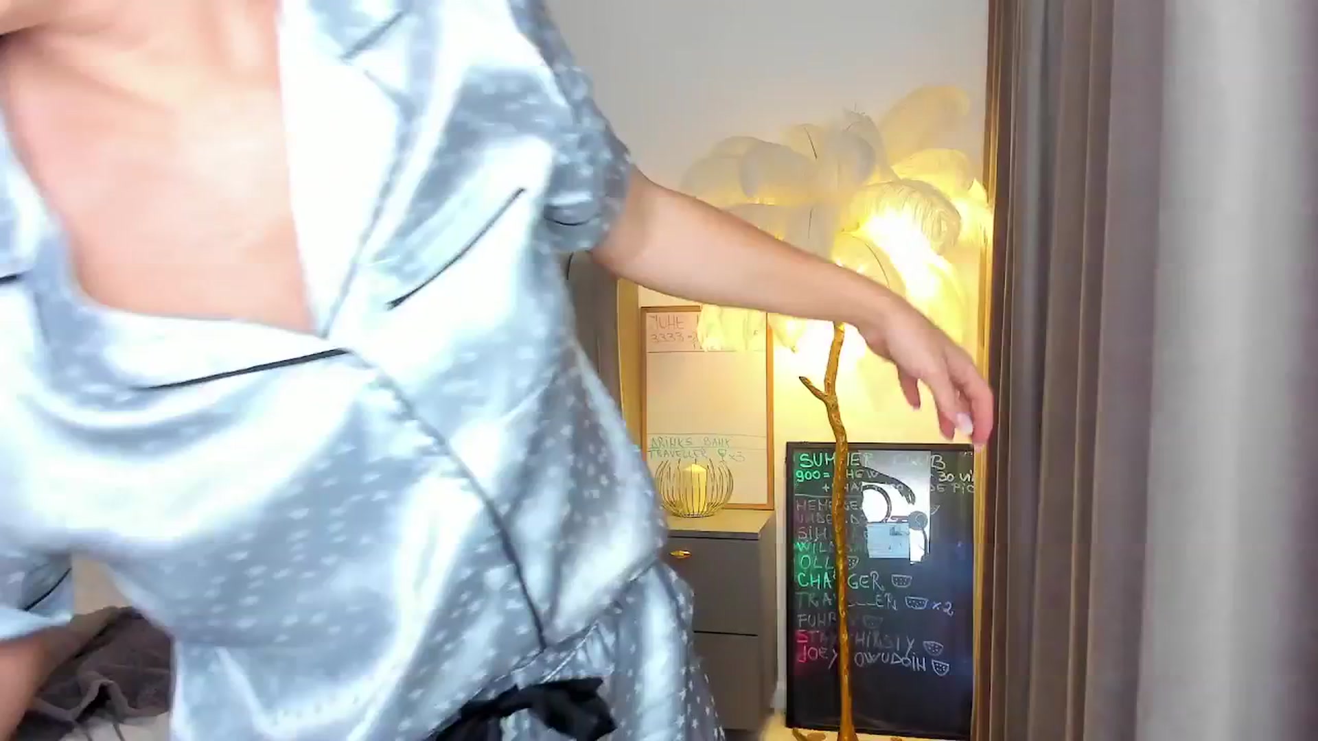 Gallery image thumbnail from BonerrrDonor's myfreecams stream on, 06/29/2025, 01:47 image 19 of 20