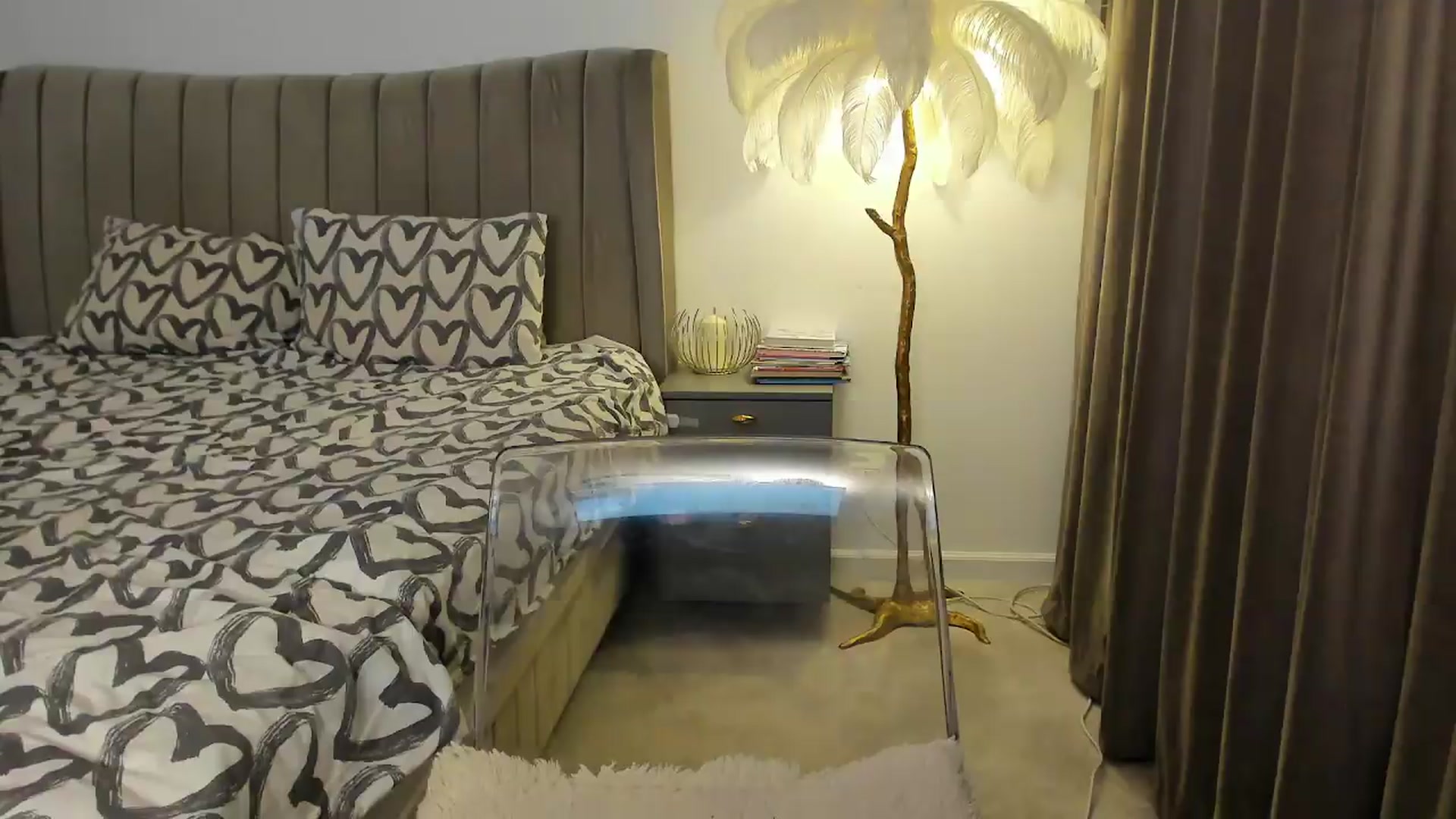 Gallery image thumbnail from BonerrrDonor's myfreecams stream on, 07/19/2026, 24:28 image 17 of 20