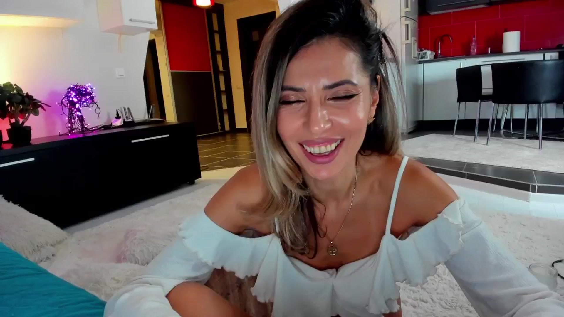 Gallery image thumbnail from BonersBeGone's myfreecams stream on, 01/31/2025, 02:30 image 8 of 20