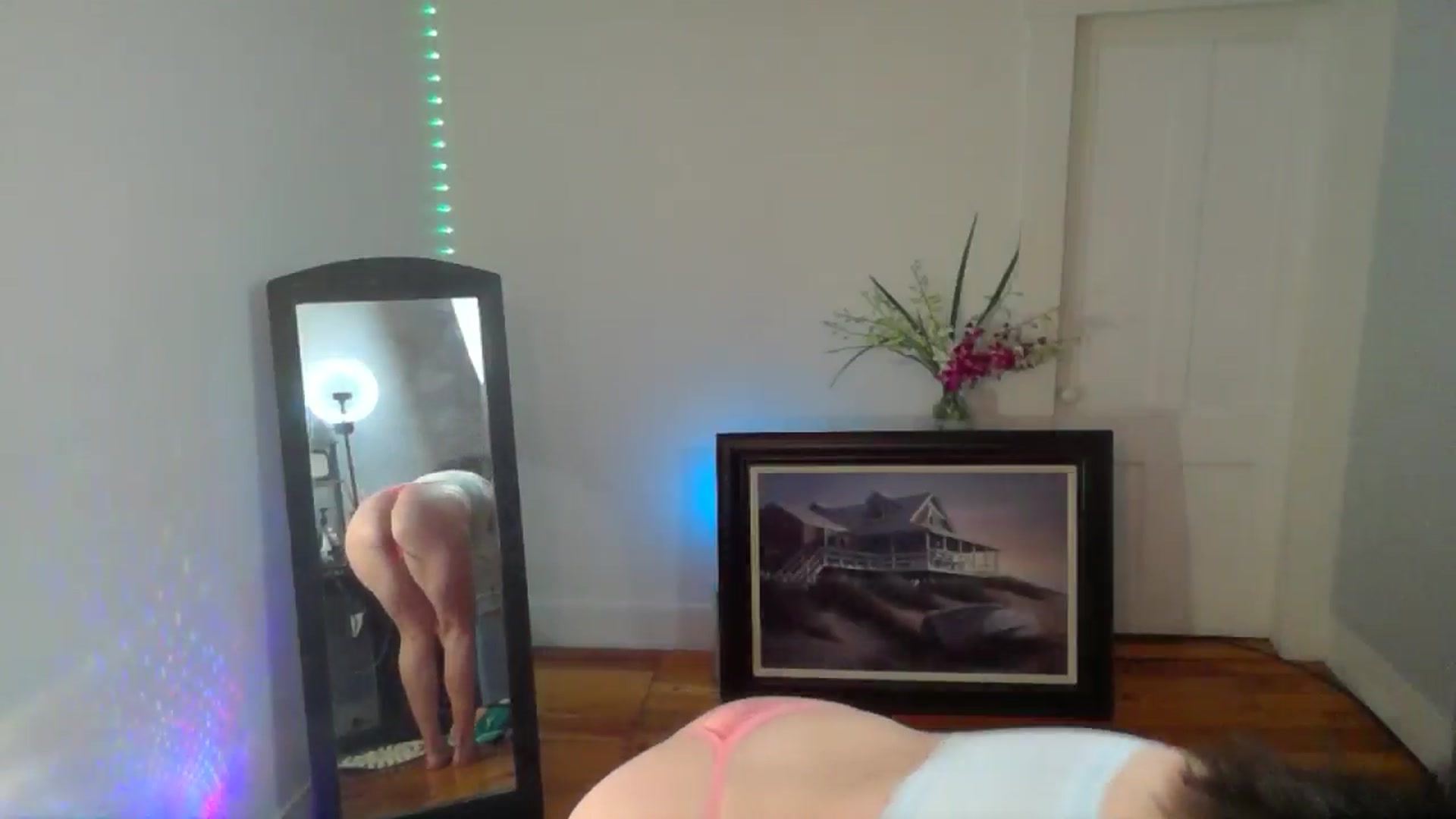 Gallery image thumbnail from BonfireBonnie's myfreecams stream on, 10/21/2025, 16:48 image 16 of 20