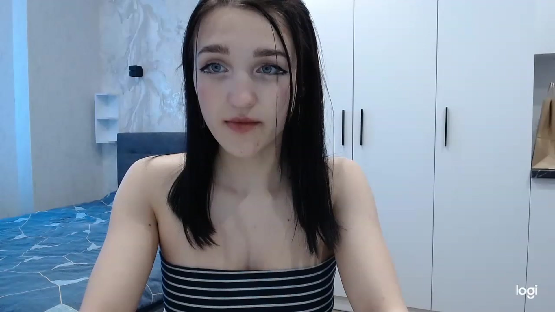 Gallery image thumbnail from Boniiii's myfreecams stream on, 03/12/2023, 12:55 image 3 of 20
