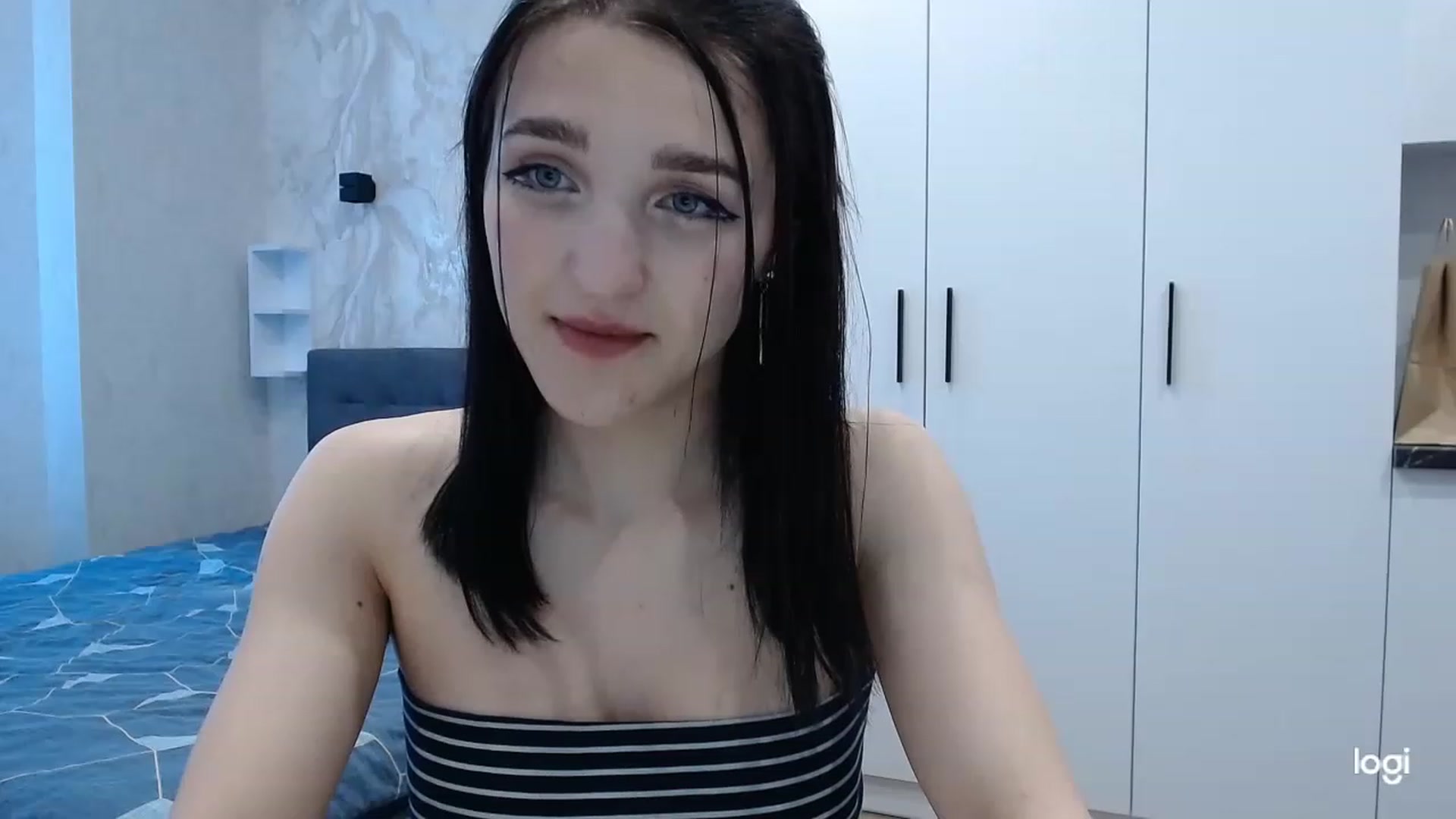 Gallery image thumbnail from Boniiii's myfreecams stream on, 03/12/2023, 12:55 image 11 of 20