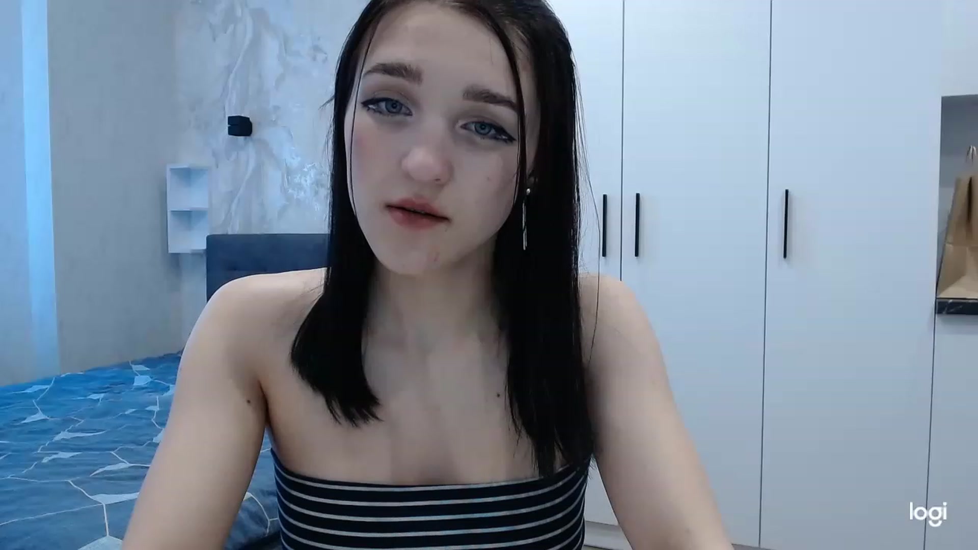 Gallery image thumbnail from Boniiii's myfreecams stream on, 03/12/2023, 12:55 image 6 of 20