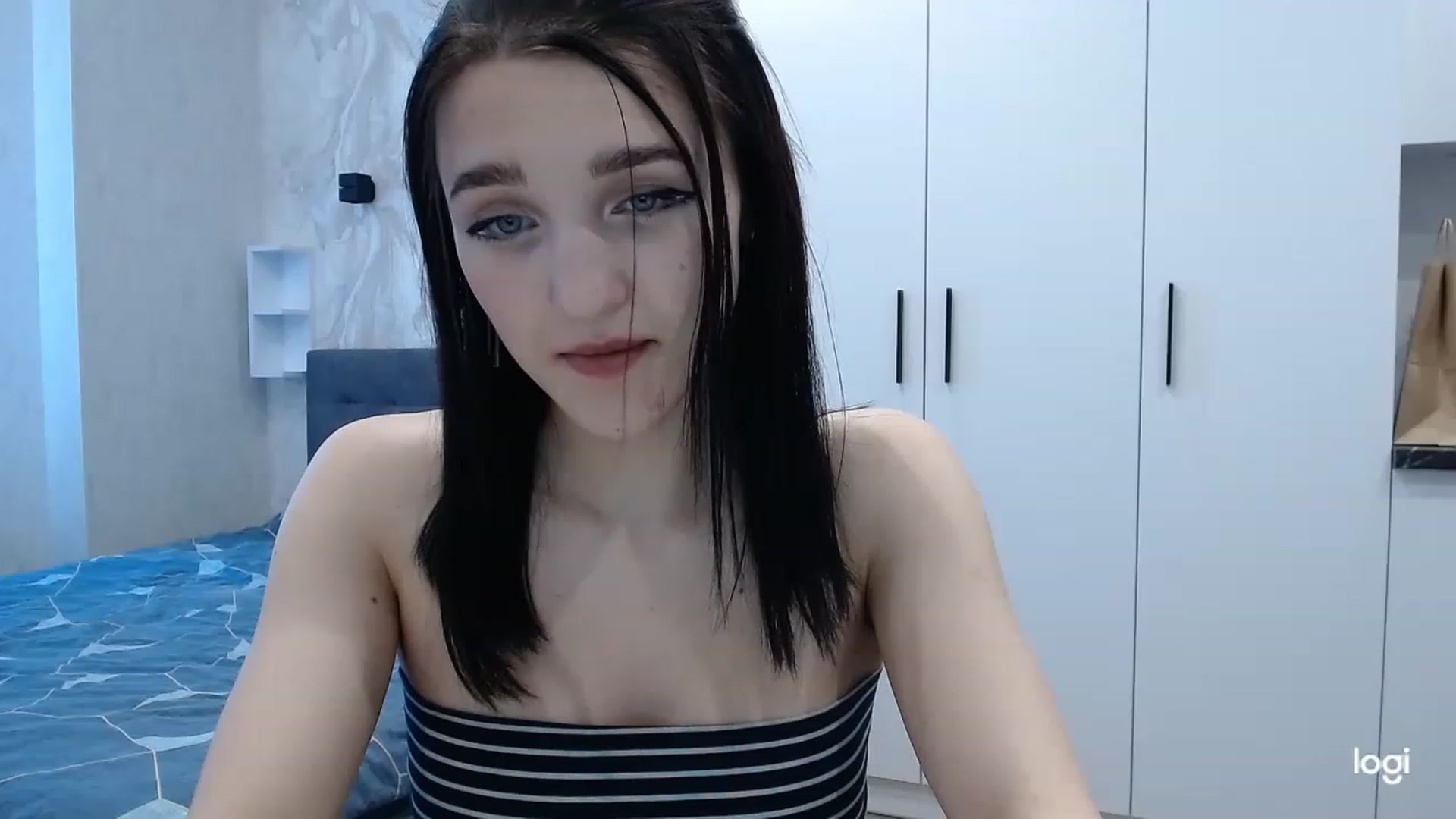 Gallery image thumbnail from Boniiii's myfreecams stream on, 03/12/2023, 12:55 image 17 of 20