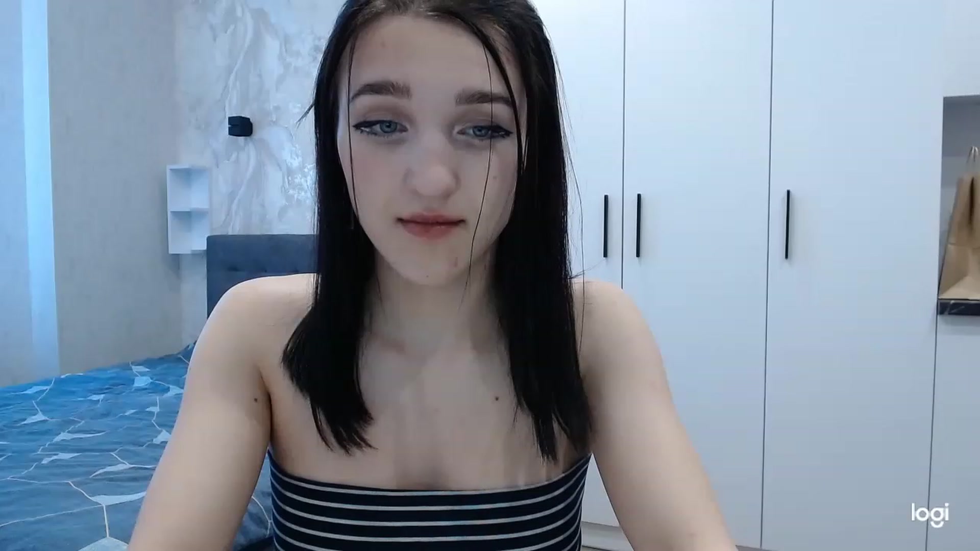 Gallery image thumbnail from Boniiii's myfreecams stream on, 03/12/2023, 12:55 image 15 of 20