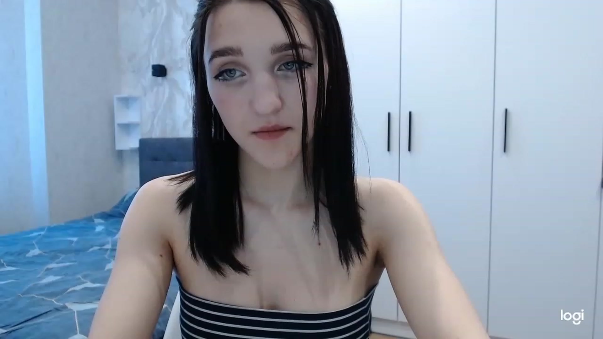 Gallery image thumbnail from Boniiii's myfreecams stream on, 03/12/2023, 14:01 image 9 of 20