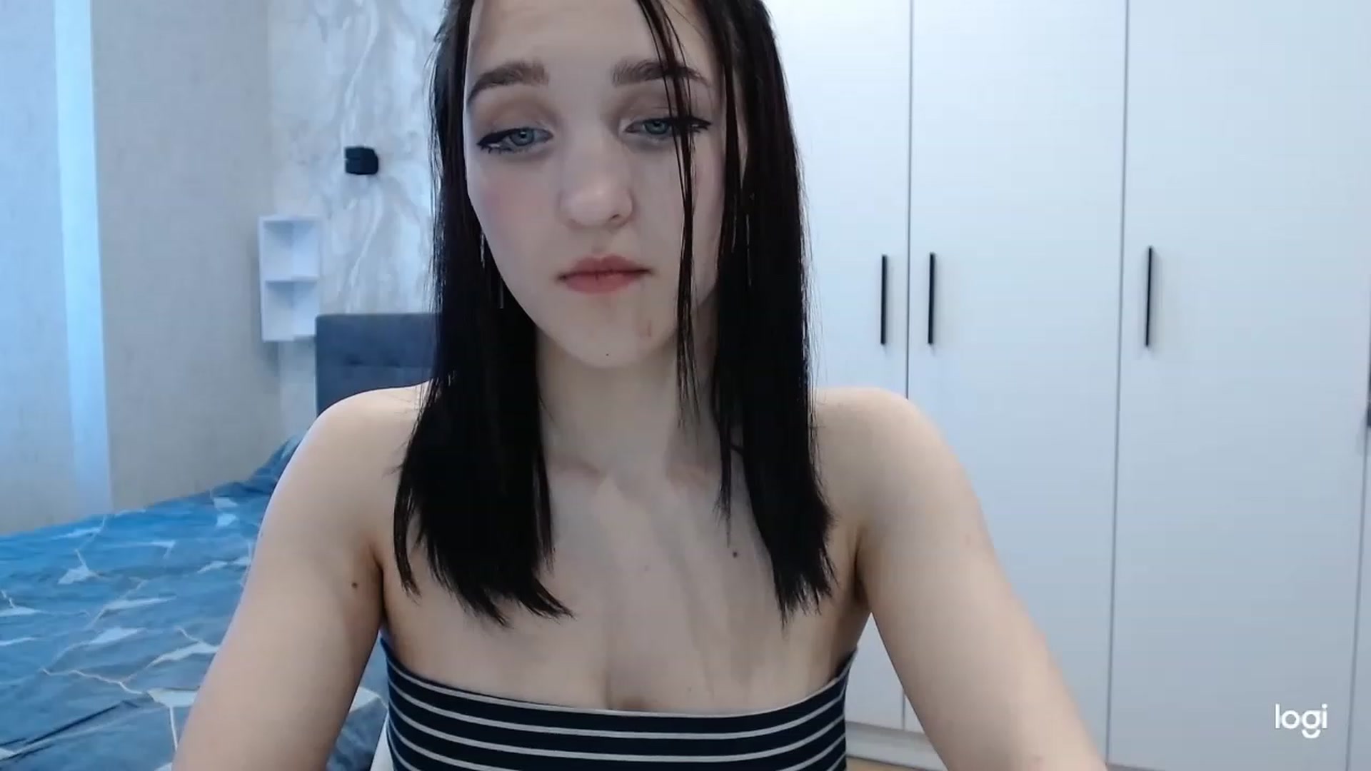 Gallery image thumbnail from Boniiii's myfreecams stream on, 03/12/2023, 14:01 image 3 of 20