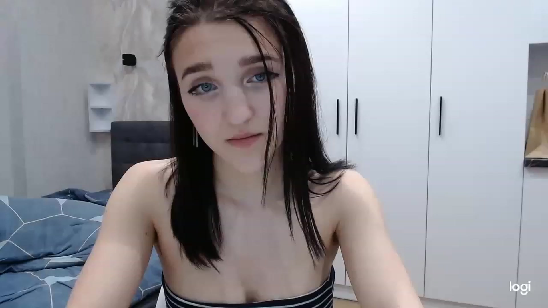 Gallery image thumbnail from Boniiii's myfreecams stream on, 03/12/2023, 16:45 image 18 of 20