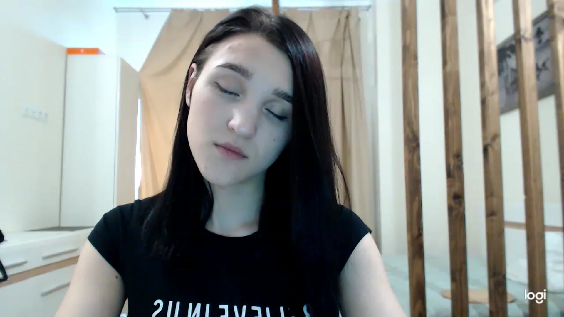 Gallery image thumbnail from Boniiii's myfreecams stream on, 03/16/2023, 13:47 image 13 of 20