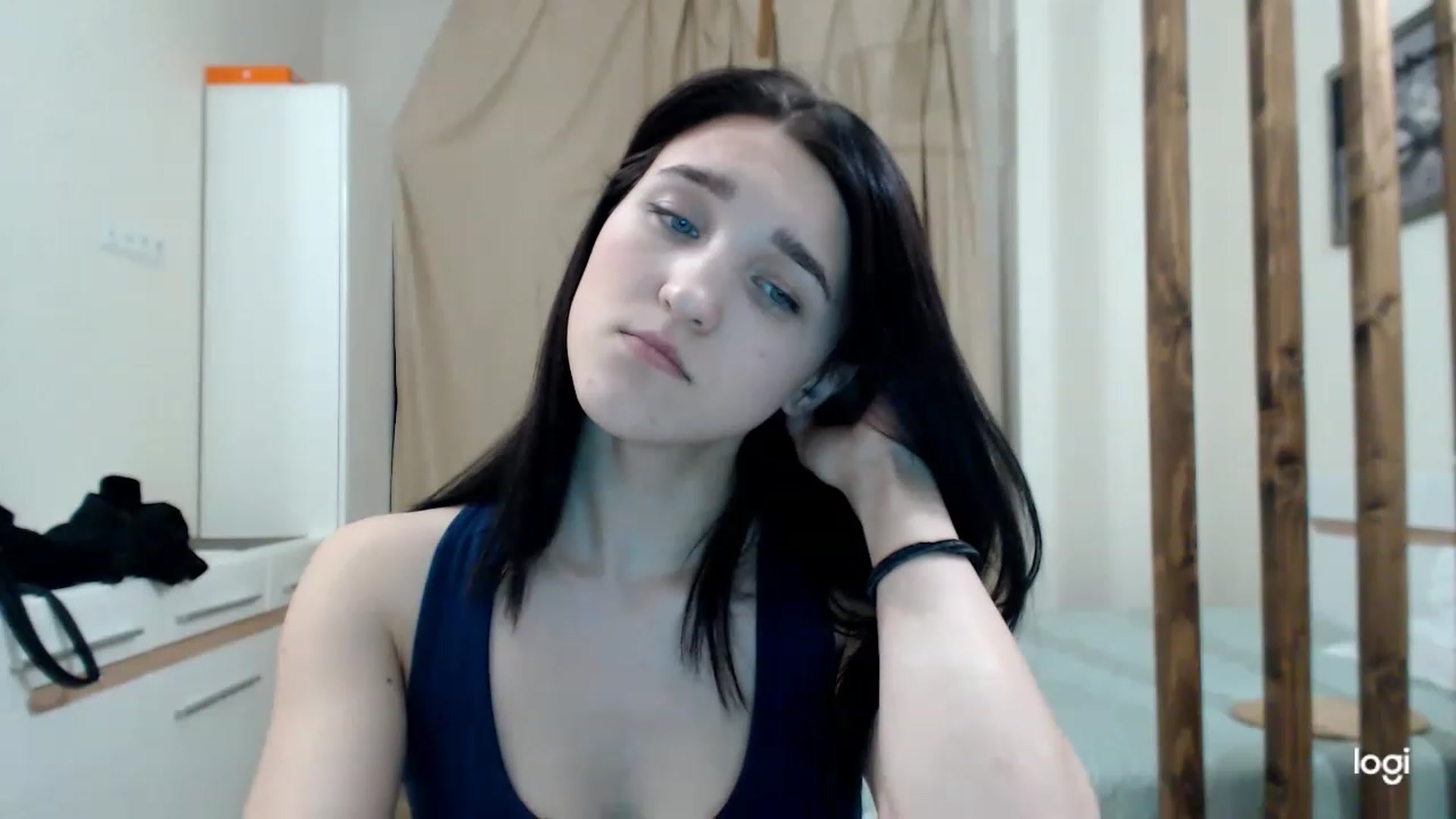 Gallery image thumbnail from Boniiii's myfreecams stream on, 03/16/2023, 17:59 image 17 of 20