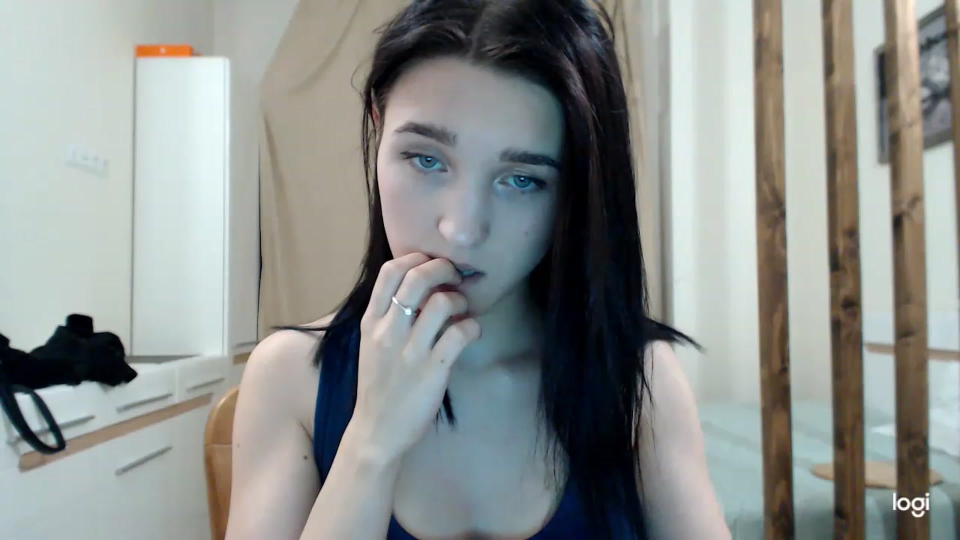 Gallery image thumbnail from Boniiii's myfreecams stream on, 03/16/2023, 17:59 image 5 of 20