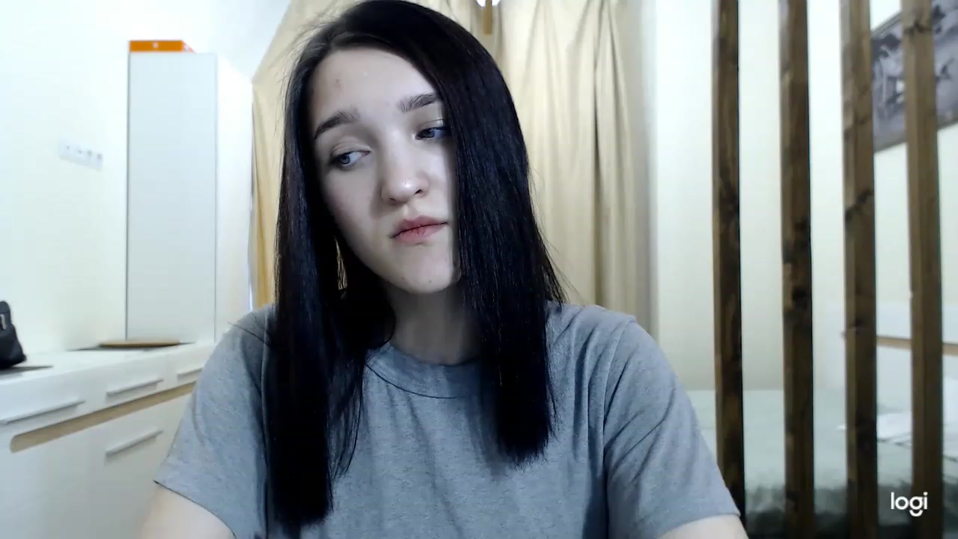 Gallery image thumbnail from Boniiii's myfreecams stream on, 03/19/2023, 08:33 image 6 of 20