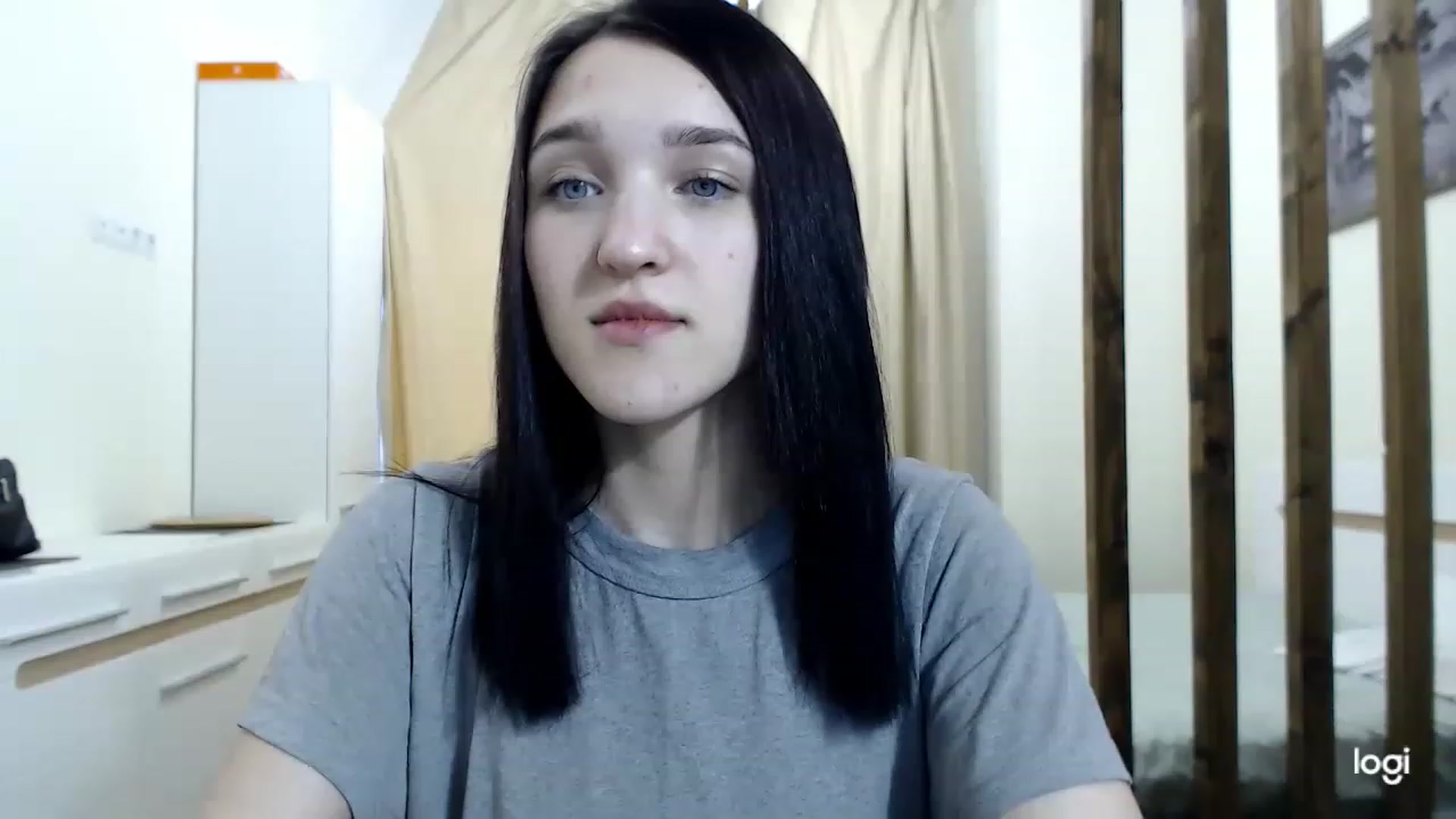 Gallery image thumbnail from Boniiii's myfreecams stream on, 03/19/2023, 08:33 image 4 of 20