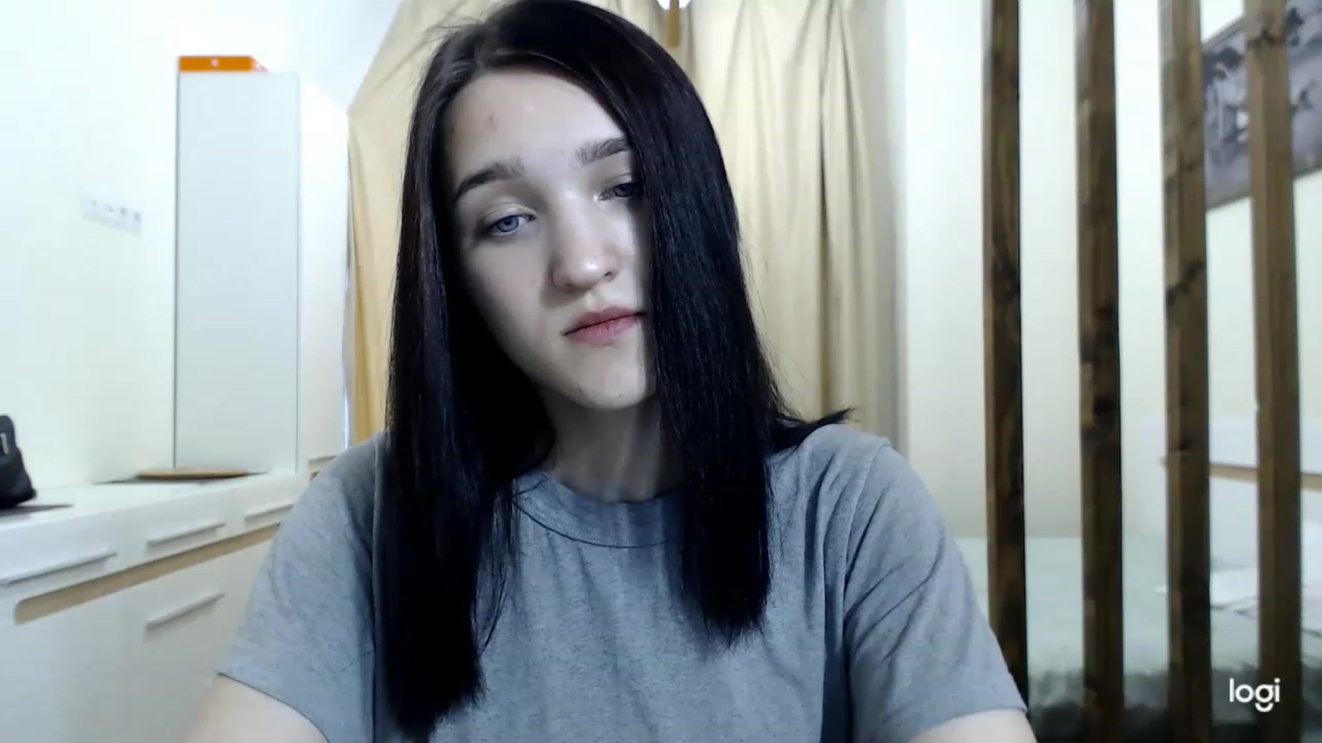 Gallery image thumbnail from Boniiii's myfreecams stream on, 03/19/2023, 08:33 image 2 of 20