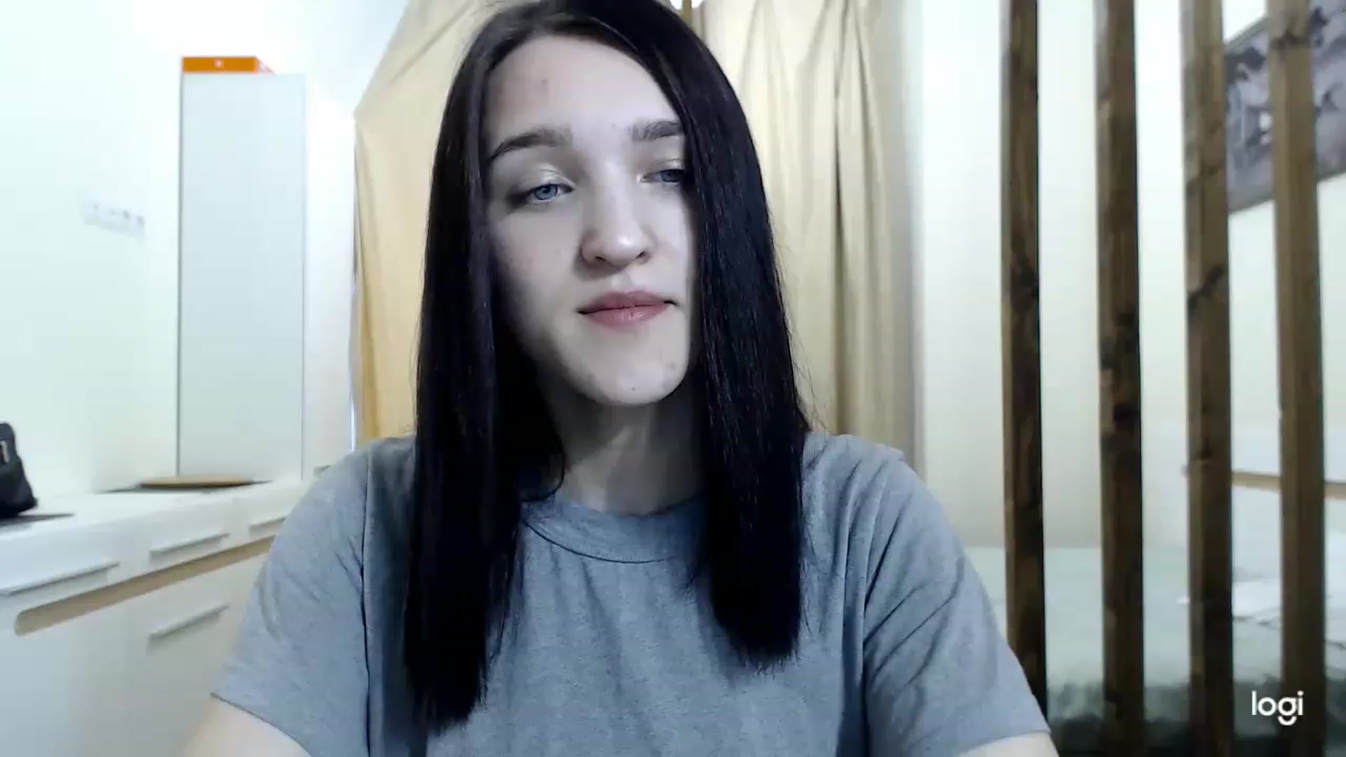 Gallery image thumbnail from Boniiii's myfreecams stream on, 03/19/2023, 08:33 image 10 of 20