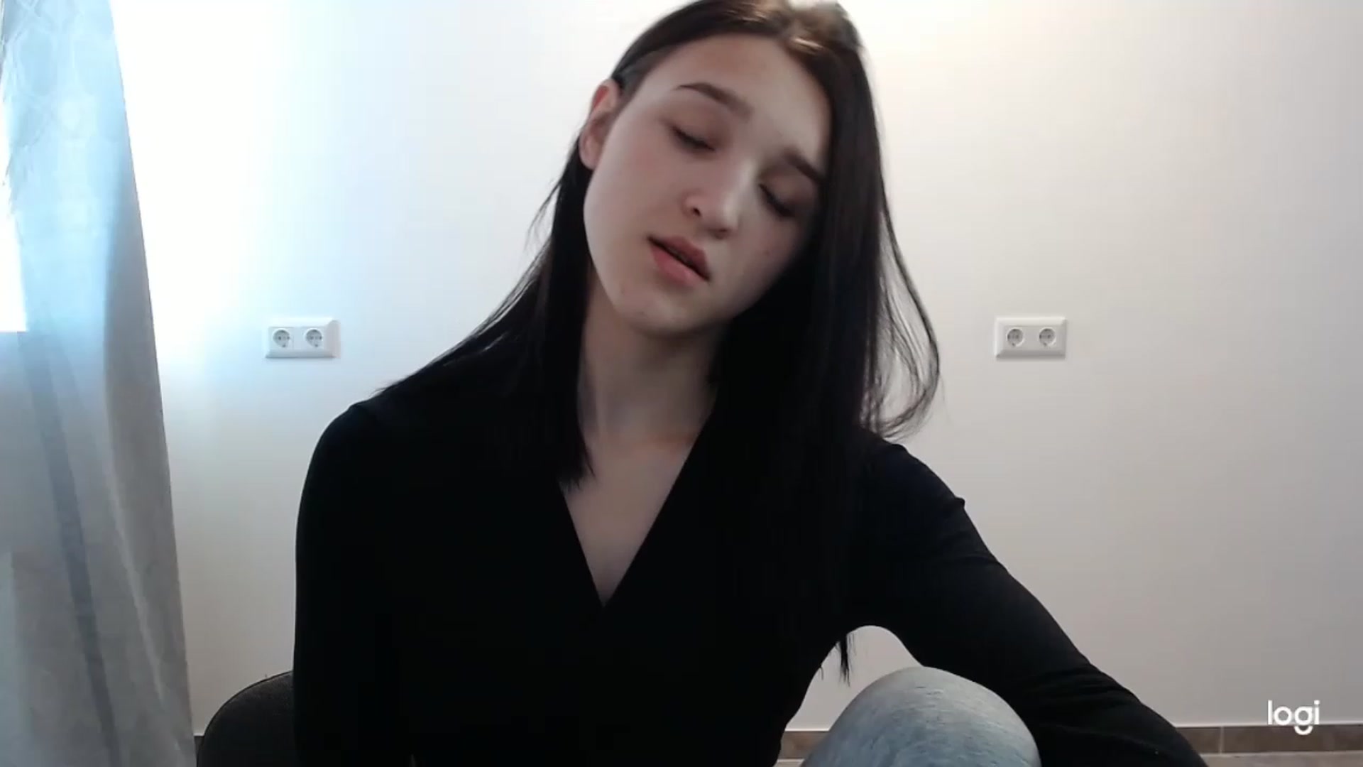 Gallery image thumbnail from Boniiii's myfreecams stream on, 03/23/2023, 15:32 image 19 of 20