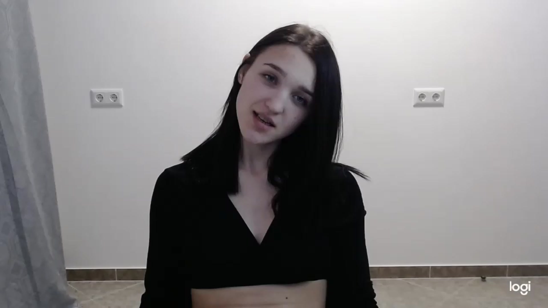 Gallery image thumbnail from Boniiii's myfreecams stream on, 03/23/2023, 18:37 image 18 of 20