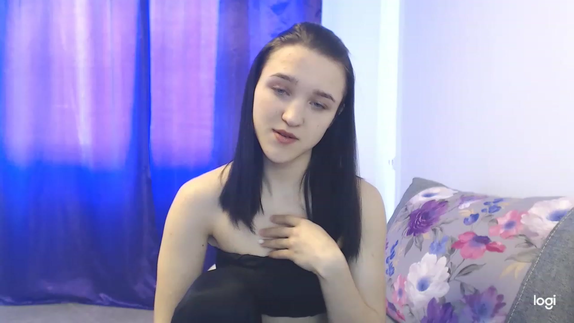 Gallery image thumbnail from Boniiii's myfreecams stream on, 03/25/2023, 09:14 image 4 of 20