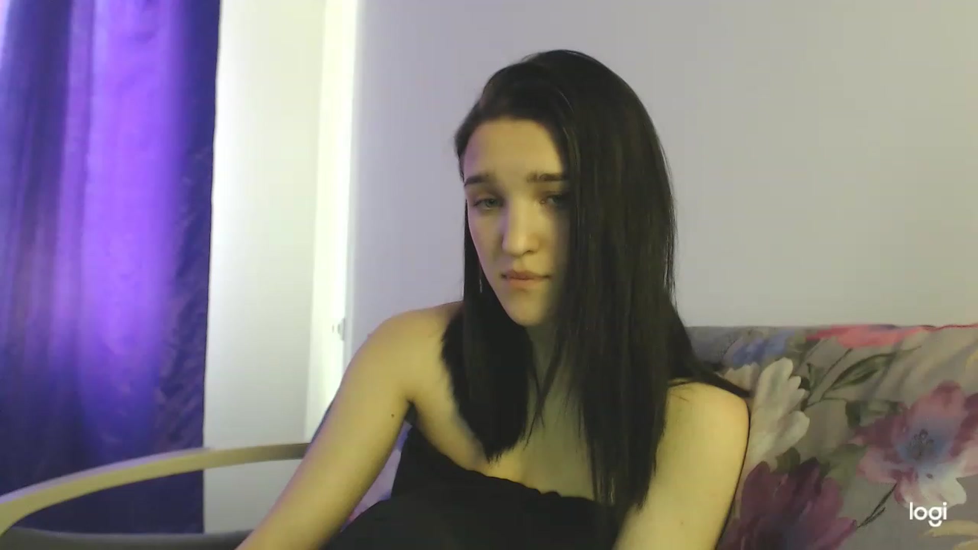 Gallery image thumbnail from Boniiii's myfreecams stream on, 03/25/2023, 10:25 image 19 of 20