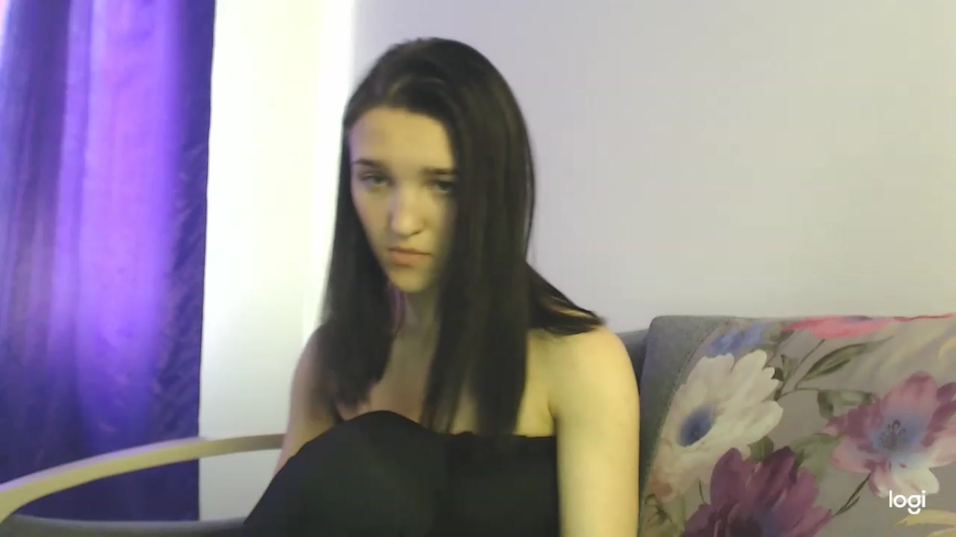 Gallery image thumbnail from Boniiii's myfreecams stream on, 03/25/2023, 10:25 image 9 of 20
