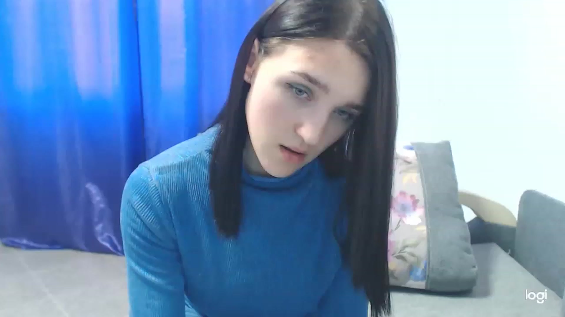 Gallery image thumbnail from Boniiii's myfreecams stream on, 03/27/2023, 14:45 image 12 of 20