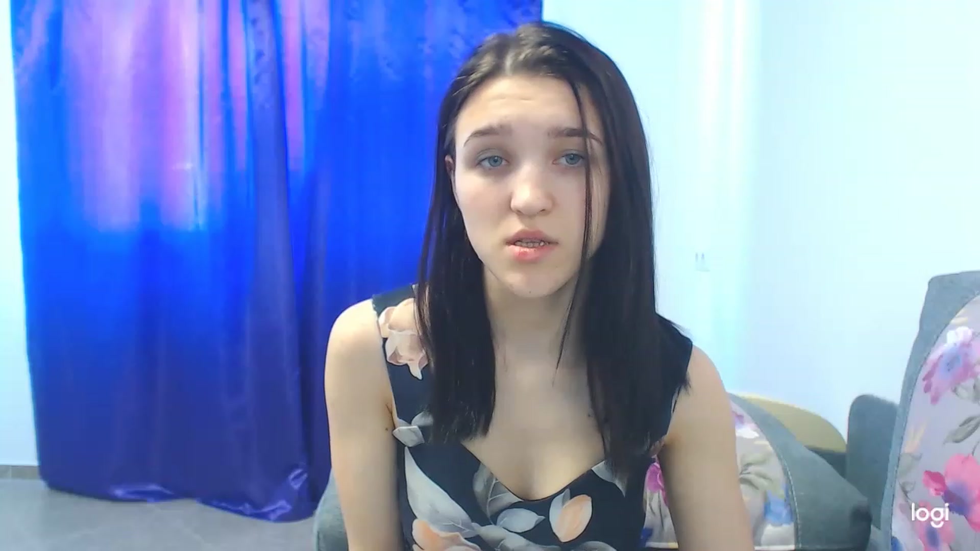 Gallery image thumbnail from Boniiii's myfreecams stream on, 03/29/2023, 08:16 image 6 of 20