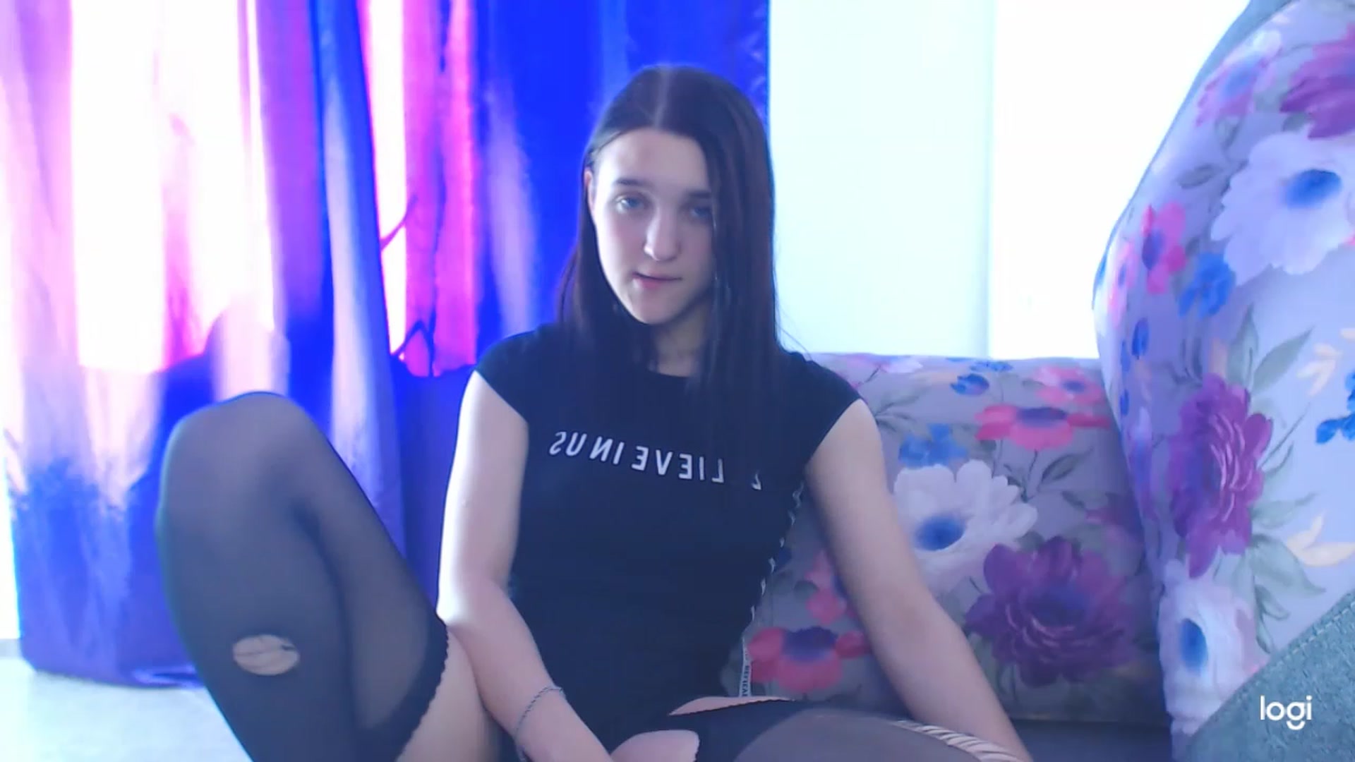 Gallery image thumbnail from Boniiii's myfreecams stream on, 03/30/2023, 14:14 image 4 of 20