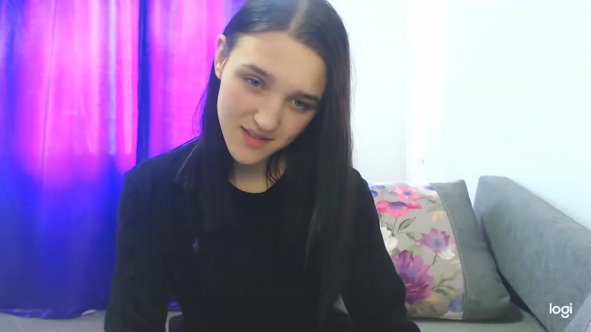 Gallery image thumbnail from Boniiii's myfreecams stream on, 03/31/2023, 10:35 image 1 of 20