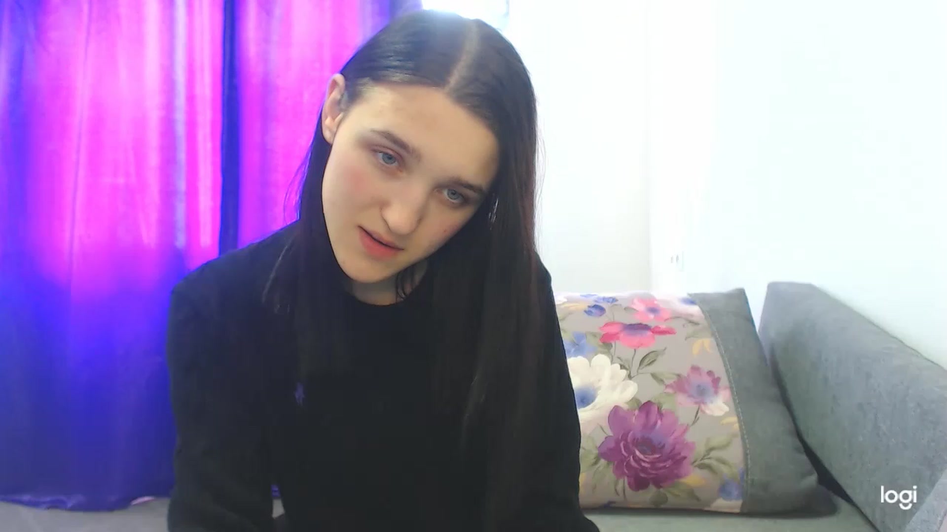Gallery image thumbnail from Boniiii's myfreecams stream on, 03/31/2023, 10:35 image 2 of 20