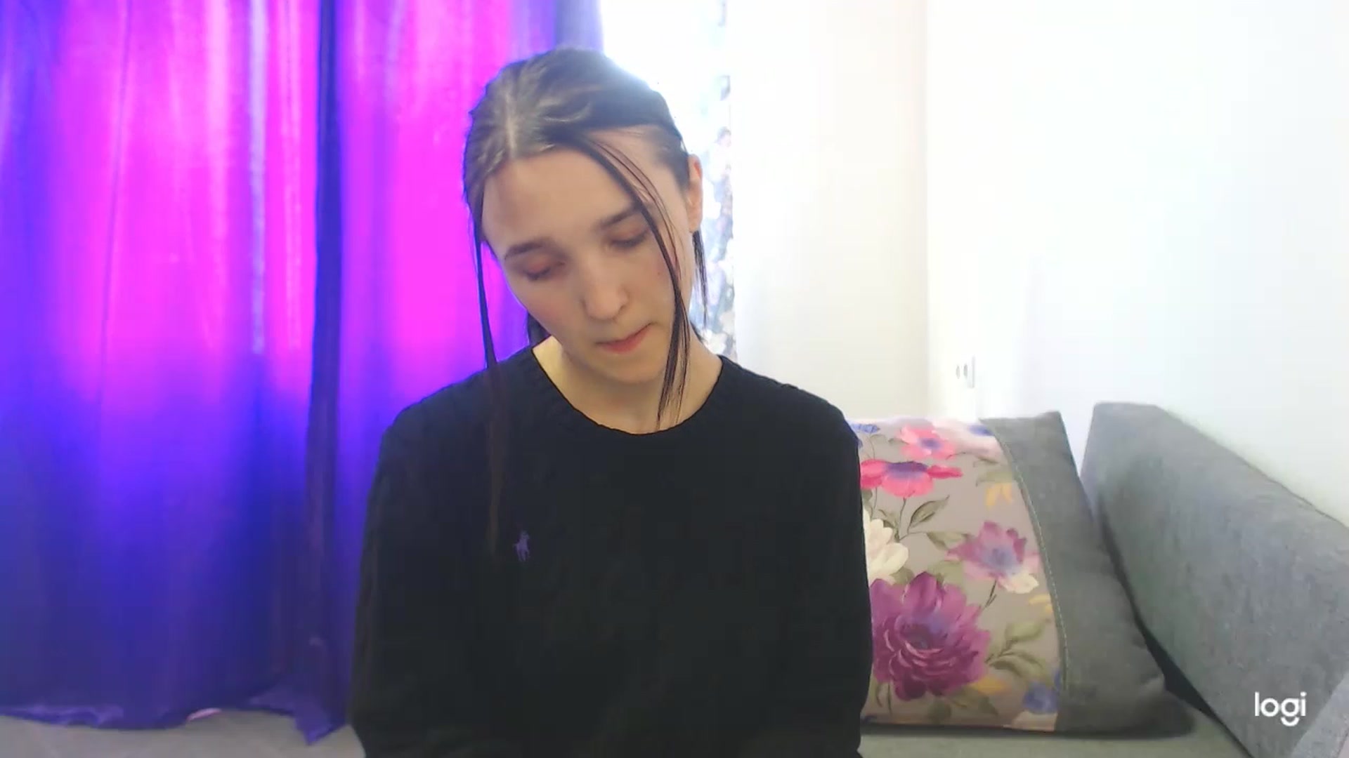 Gallery image thumbnail from Boniiii's myfreecams stream on, 03/31/2023, 10:35 image 12 of 20