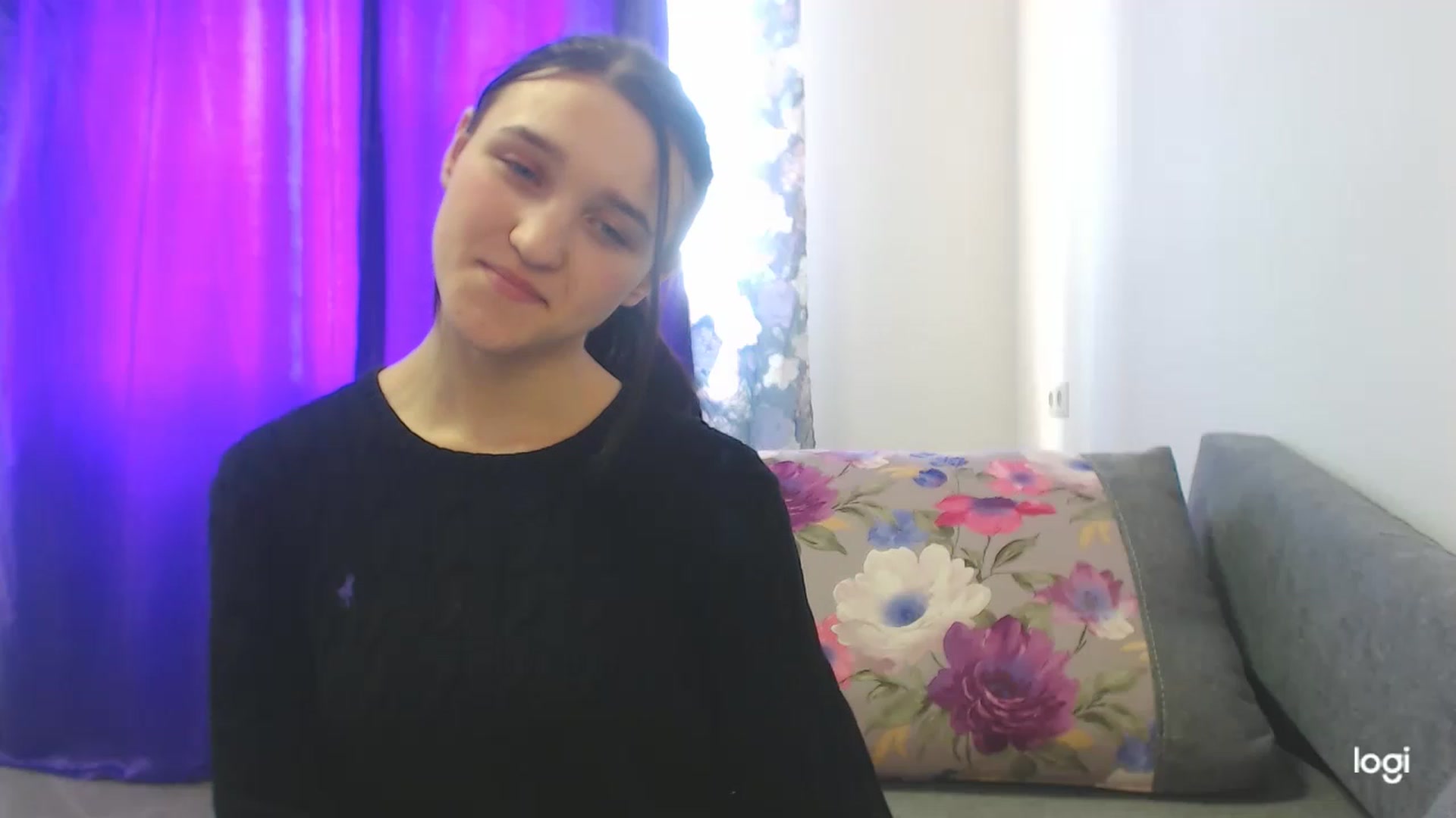 Gallery image thumbnail from Boniiii's myfreecams stream on, 03/31/2023, 11:16 image 19 of 20